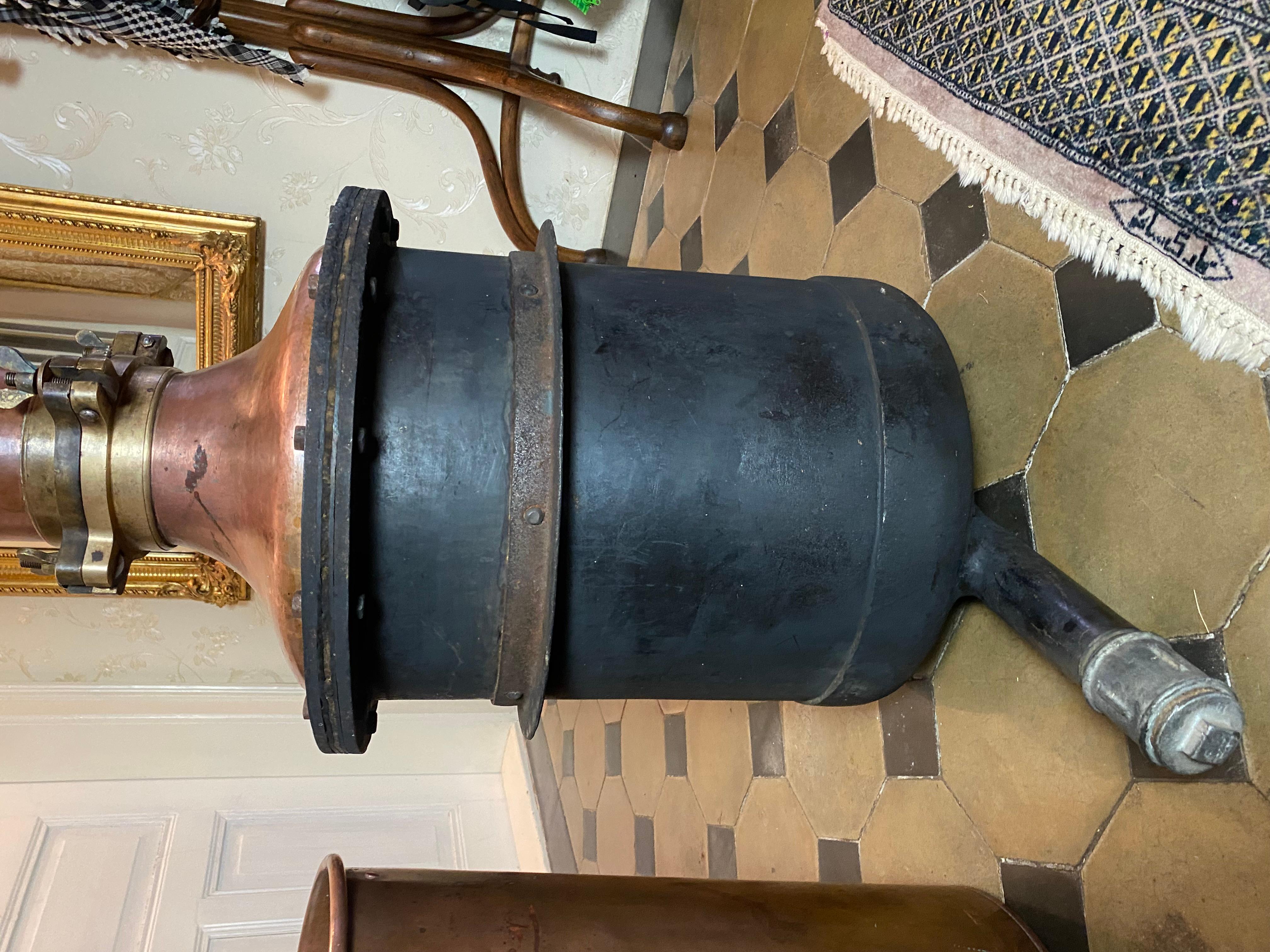 Colonne de distillation Bon état - En vente à Praha, CZ