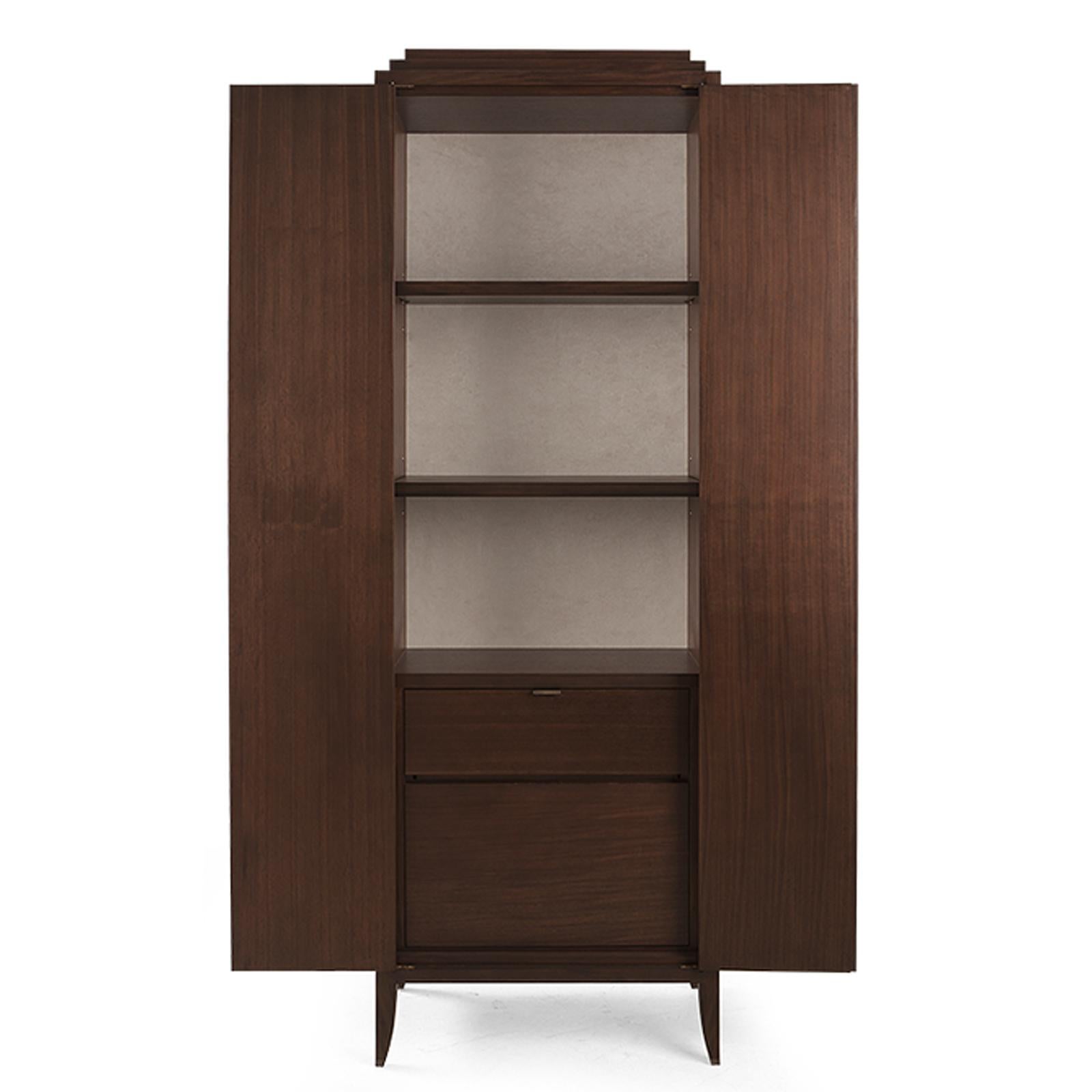 Distinct Medium Cabinet in Mahogany Wood For Sale 1