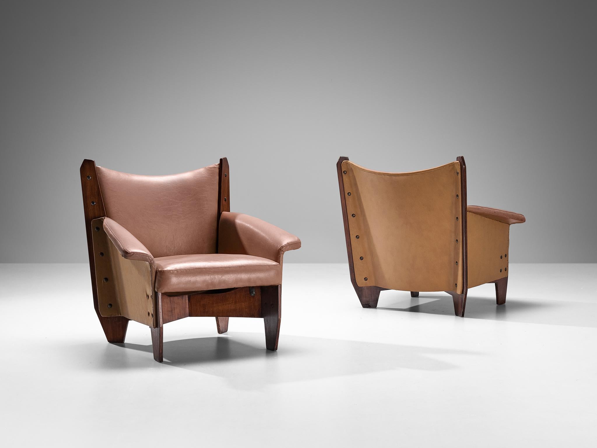Distinct Pair of Italian Lounge Chairs in Plywood and Camel Pink Upholstery  For Sale 1