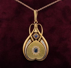Distinctive Art Nouveau Sapphire Diamond 18 Karat Locket