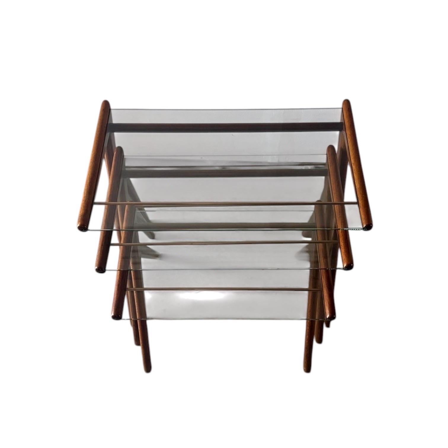 Bronze Distinctive Mid-Century Modern Nesting Tables Glass Tops and Z-Leg c. 1960s For Sale