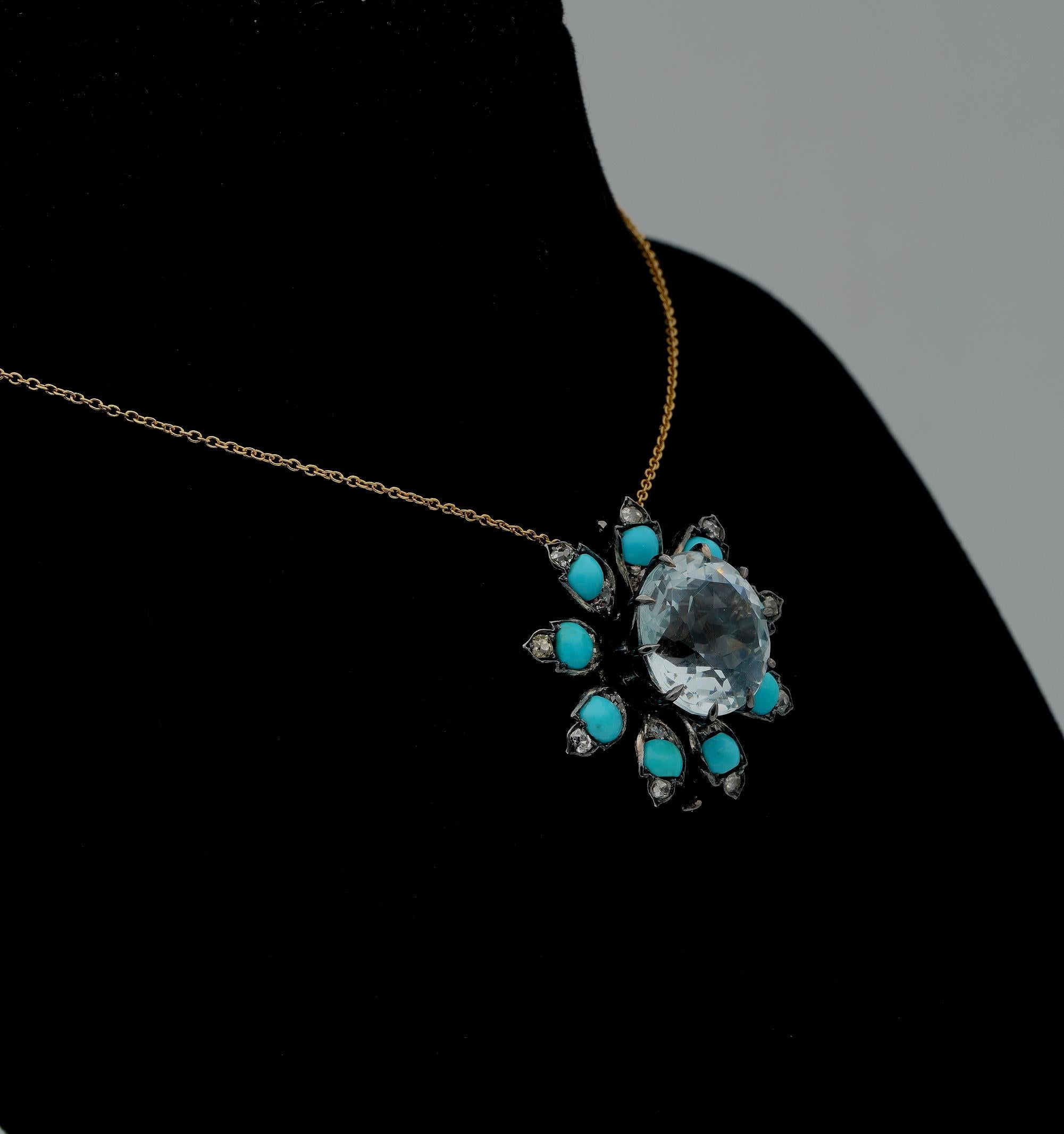 Distinctive Victorian 14.00 Carat Aquamarine Turquoise Diamond Flower Brooch For Sale 1