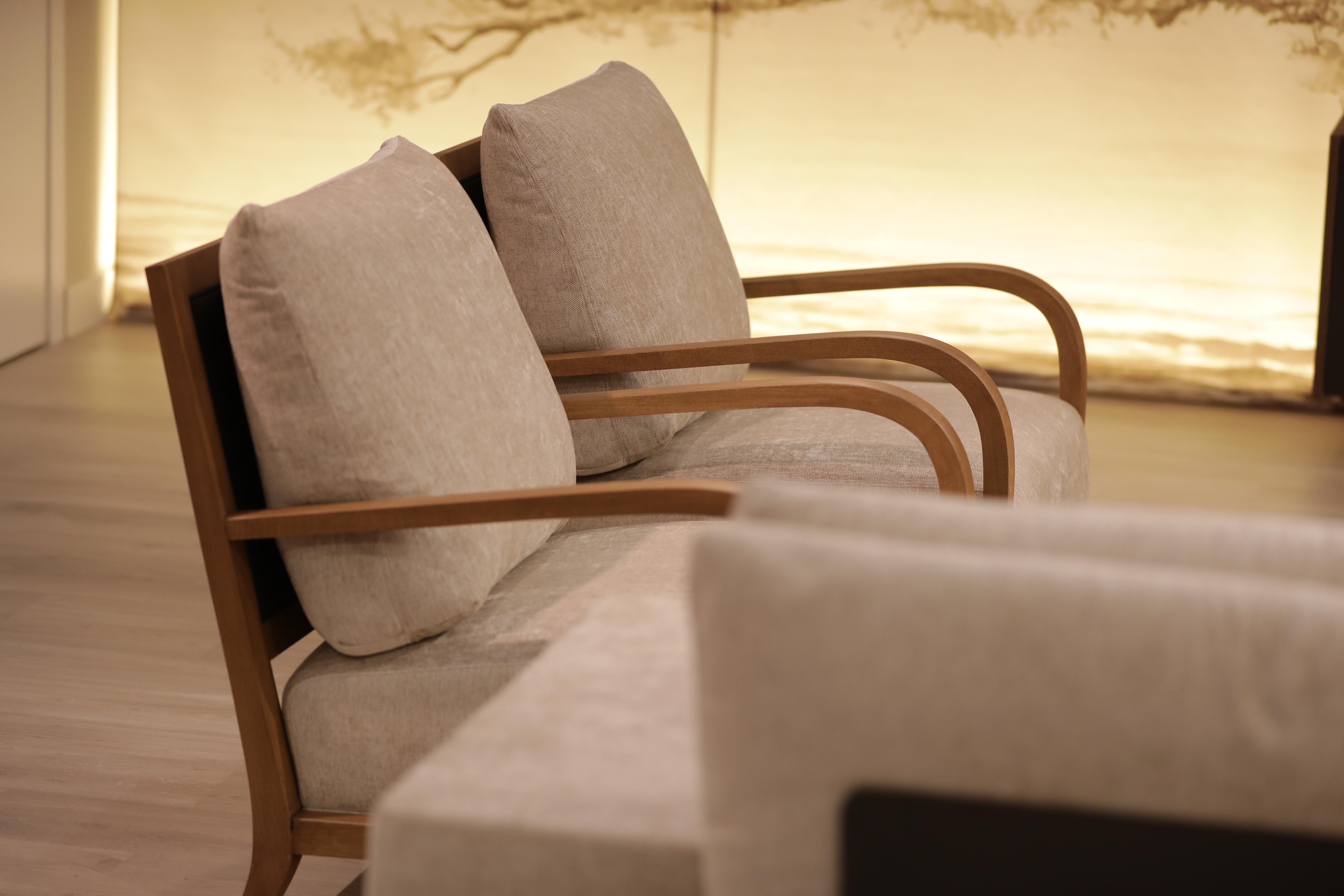 Distinta Armchair, Modern Design Wooden Armchair For Sale 5