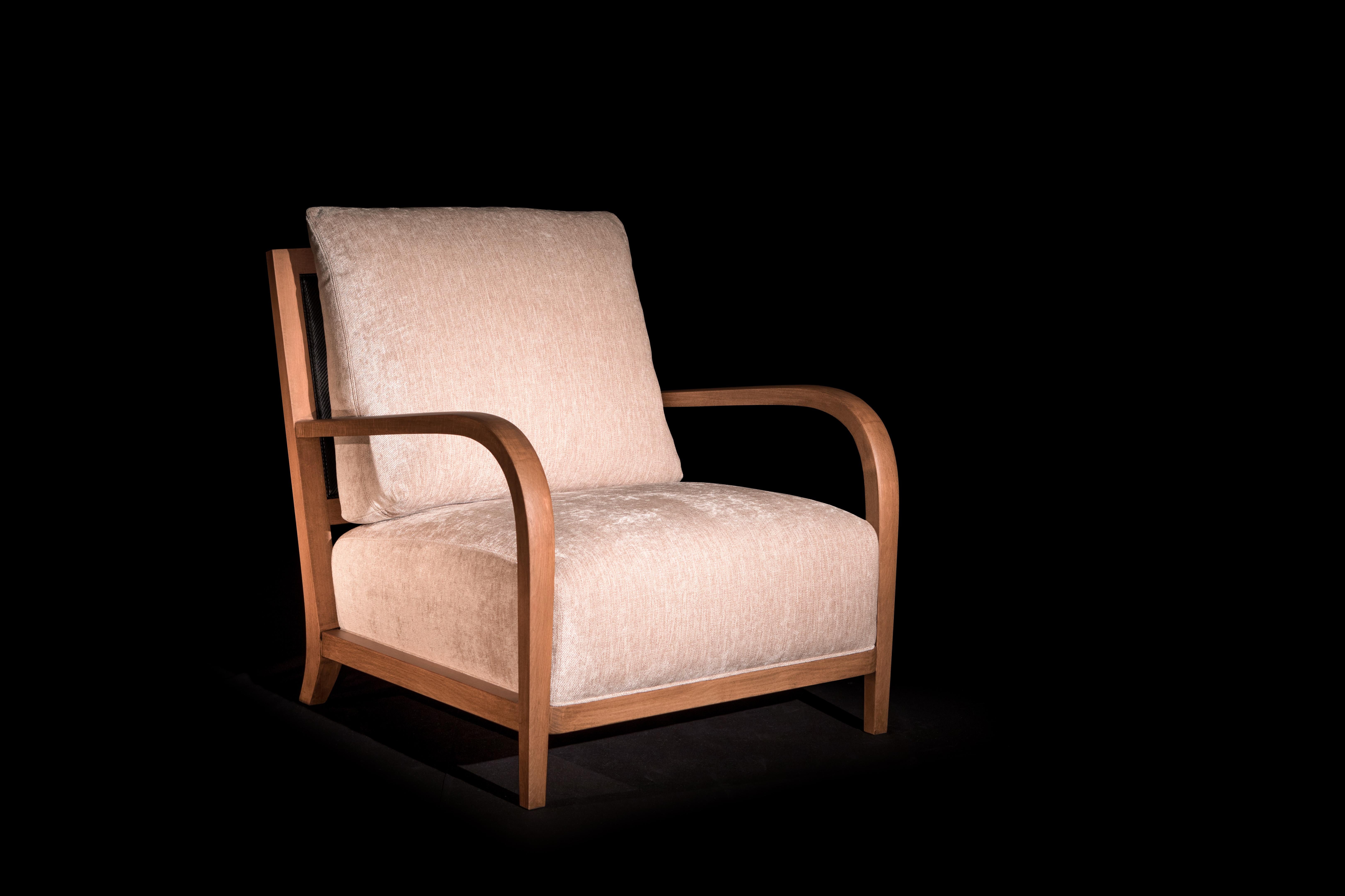 Beech Distinta Armchair, Modern Design Wooden Armchair For Sale