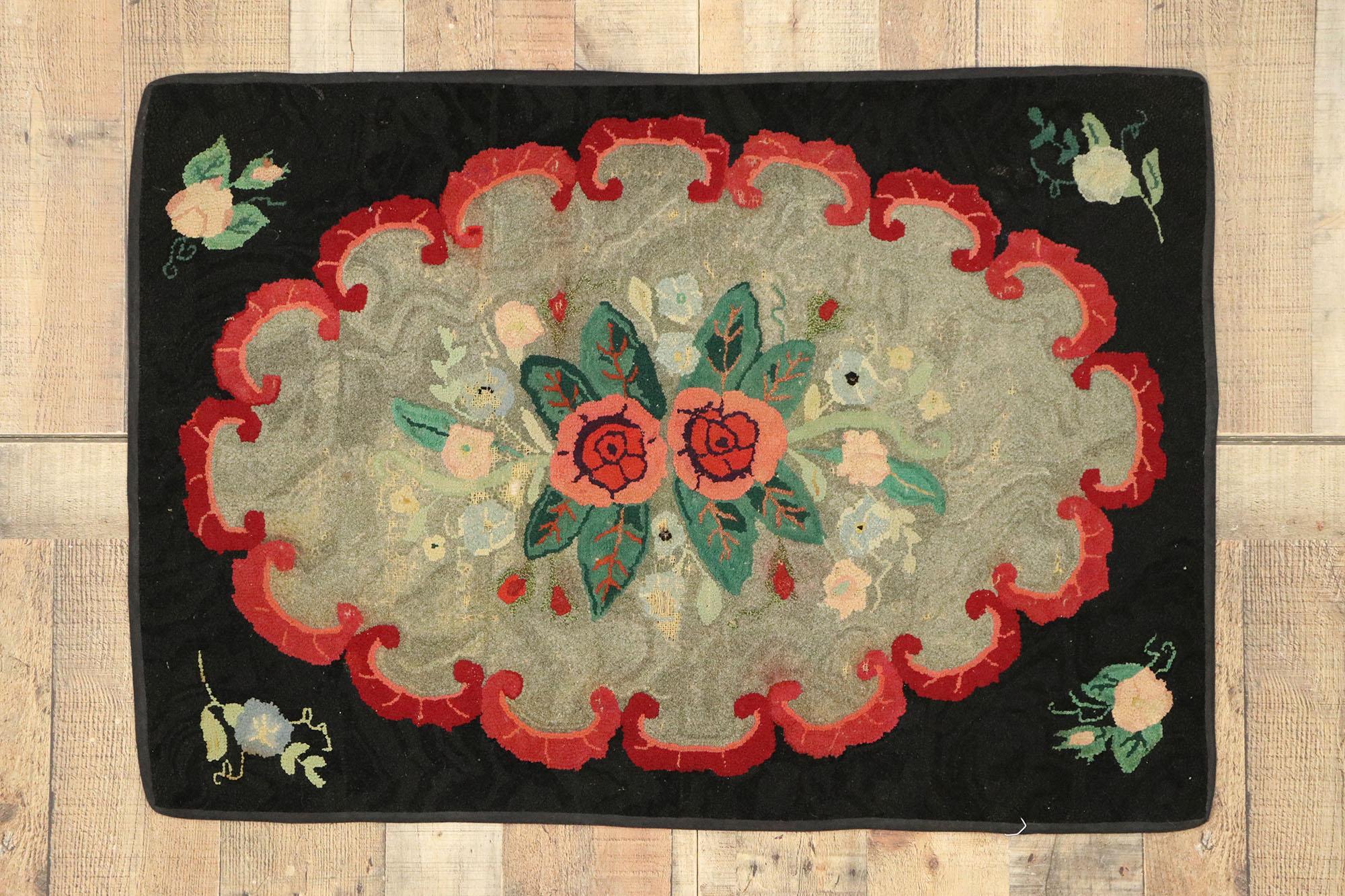 Distressed Antique American Hooked Floral Rug with Cozy Cottage Colonial Style In Distressed Condition For Sale In Dallas, TX
