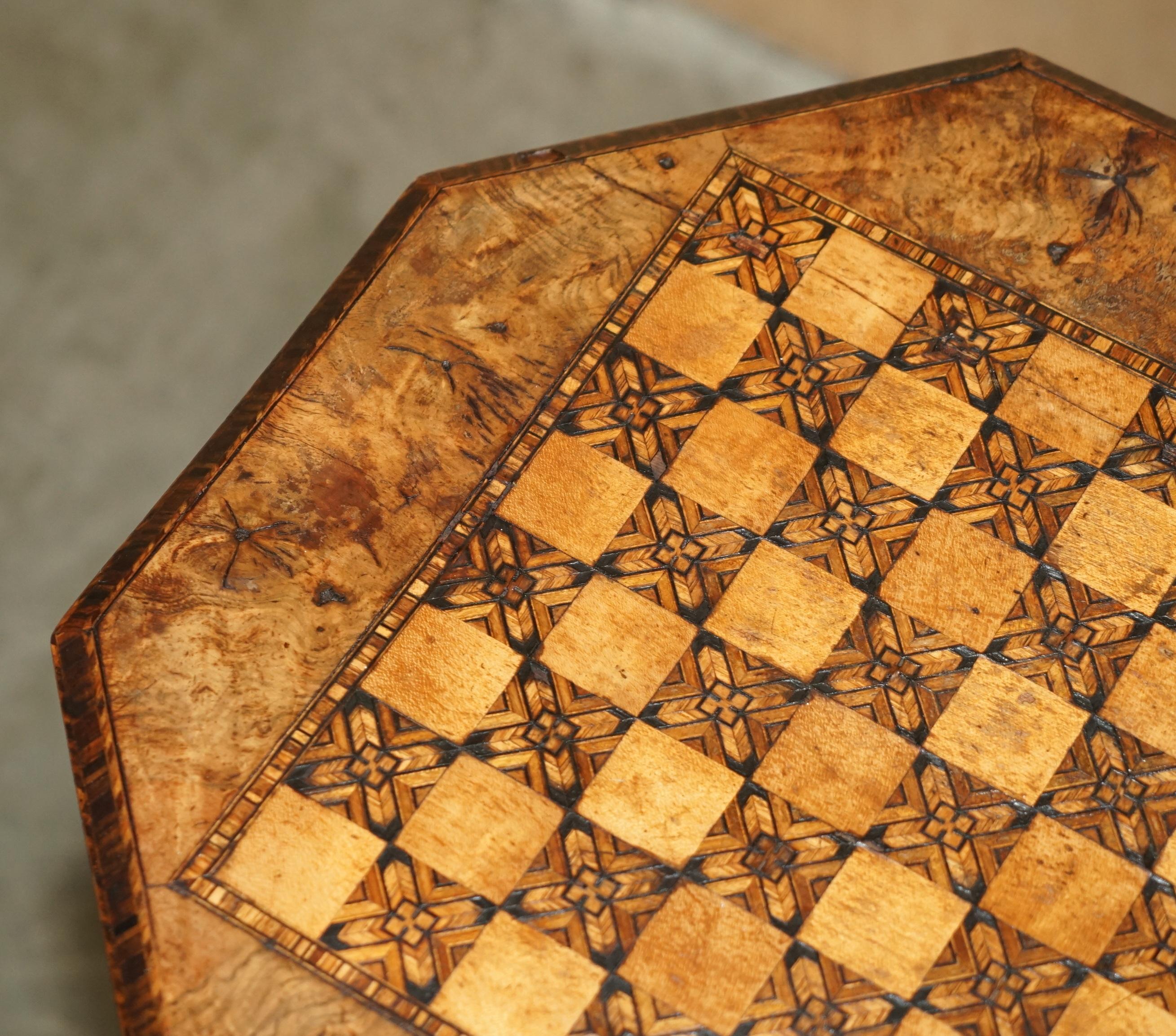 High Victorian DISTRESSED ANTIQUE BURR WALNUT & HARDWOOD SEWiNG WORK TABLE CHESS BOARD TOP For Sale