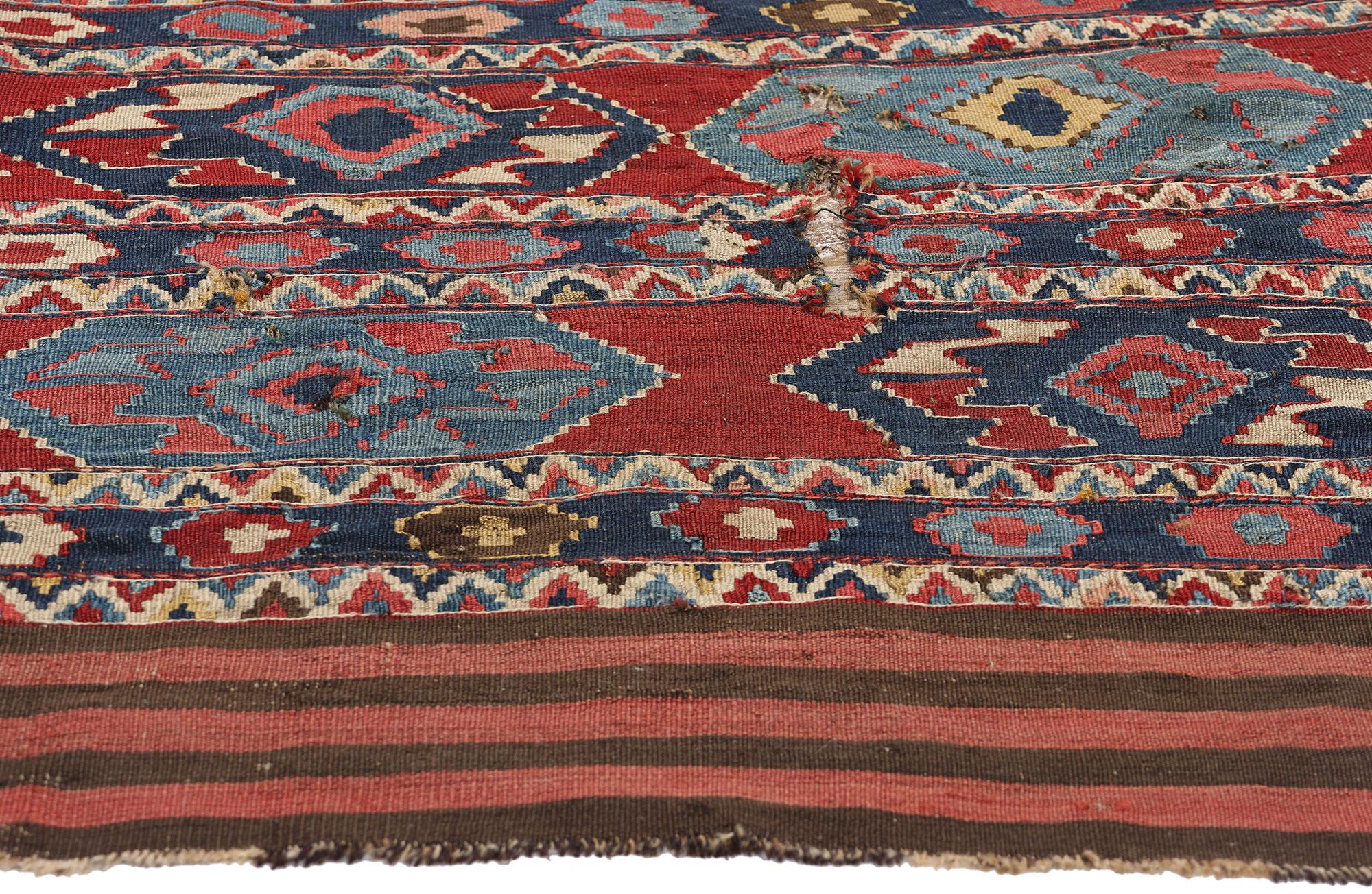 Antiker kaukasischer Shirvan- Flachgewebe-Teppich im Used-Look (Russisch) im Angebot