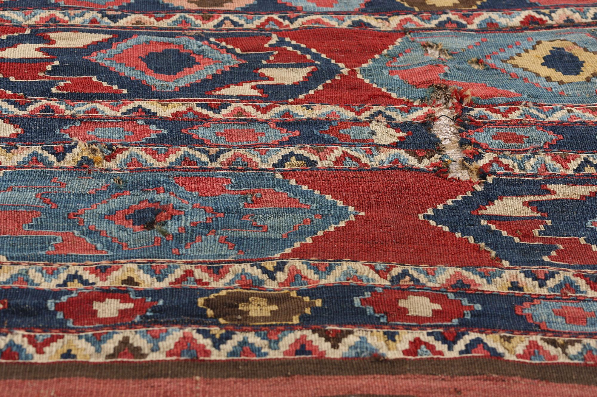 Antiker kaukasischer Shirvan- Flachgewebe-Teppich im Used-Look (Handgewebt) im Angebot