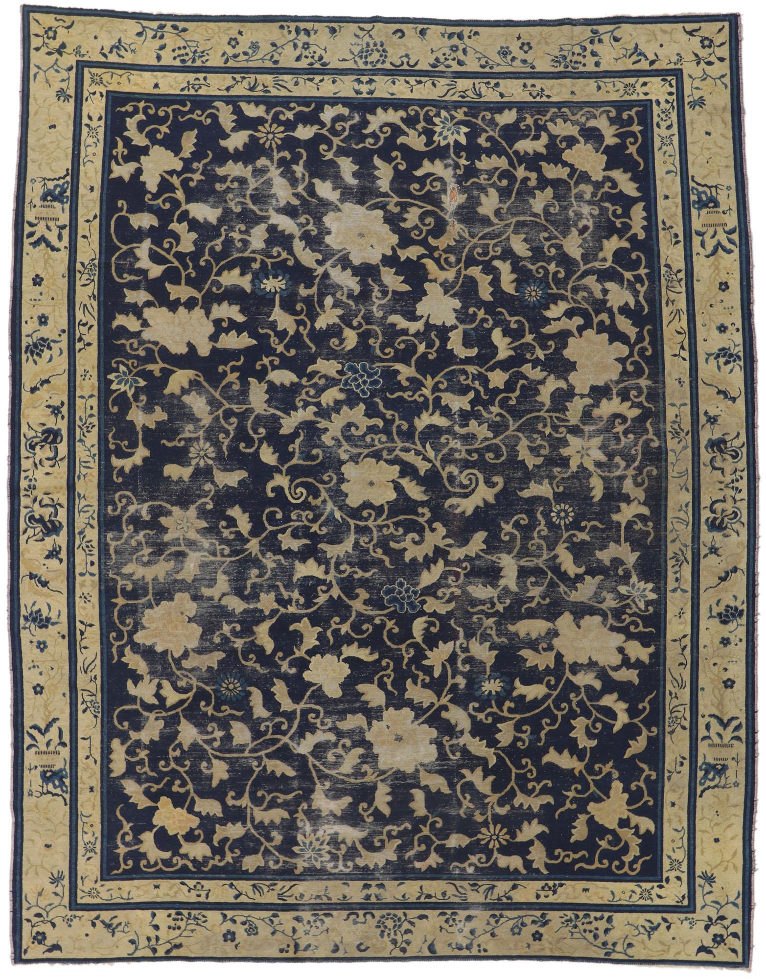 Distressed Antique Chinese Peking Rug with Rustic Chinoiserie Style For Sale 2