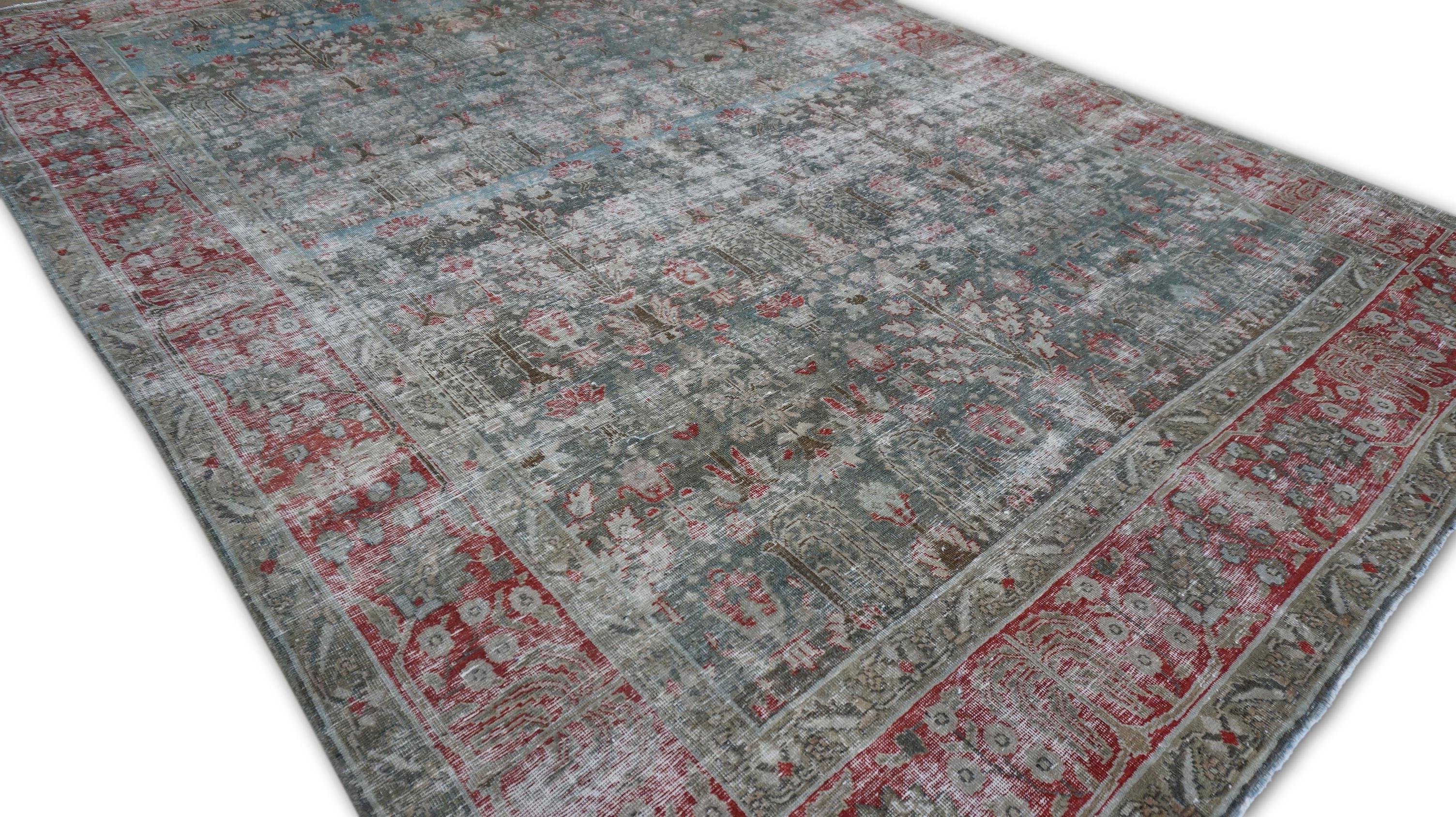 Noué à la main Tapis Tabriz antique vert et rouge à fleurs 7'7''x10'6'' en vente