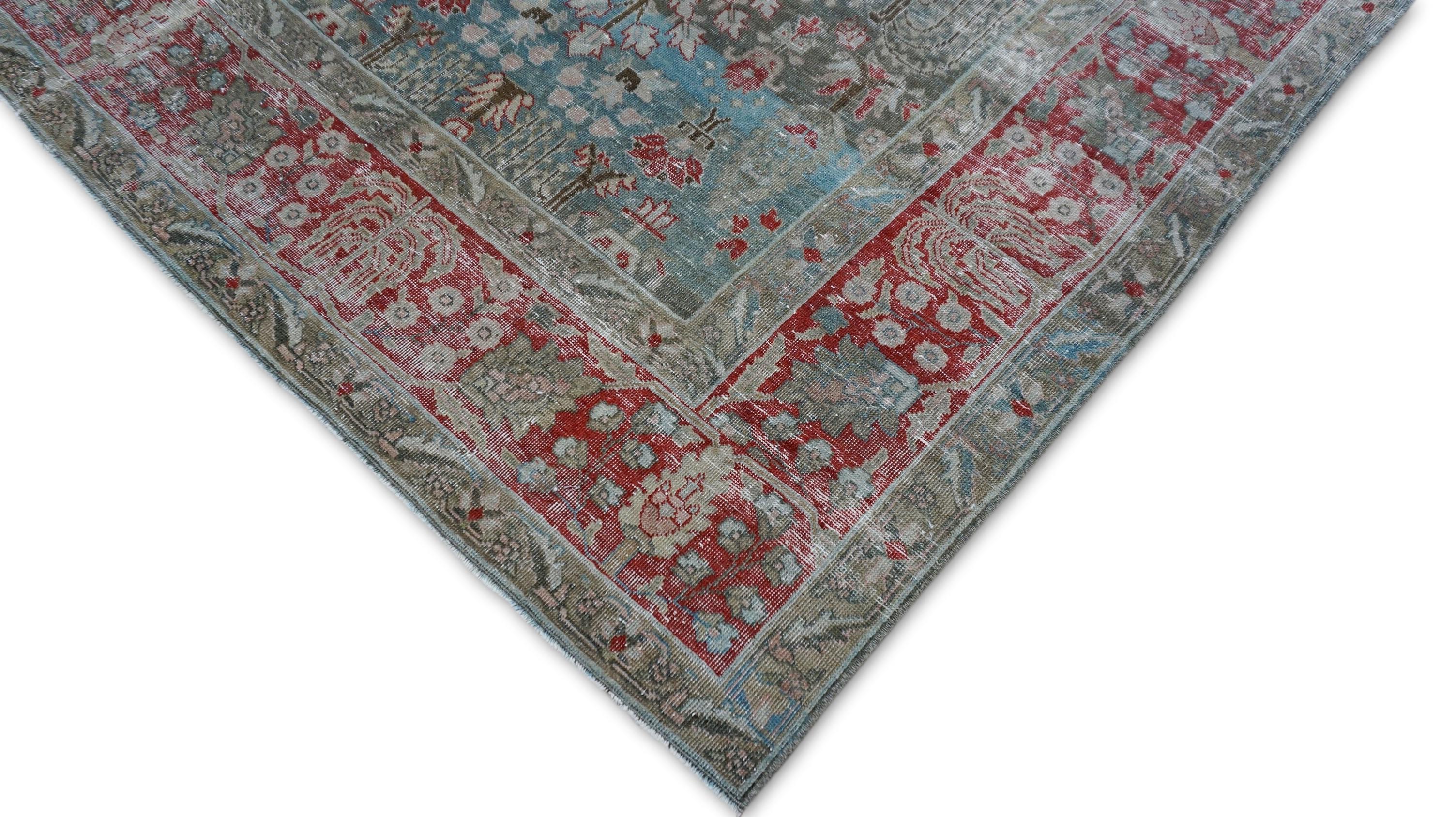 20ième siècle Tapis Tabriz antique vert et rouge à fleurs 7'7''x10'6'' en vente