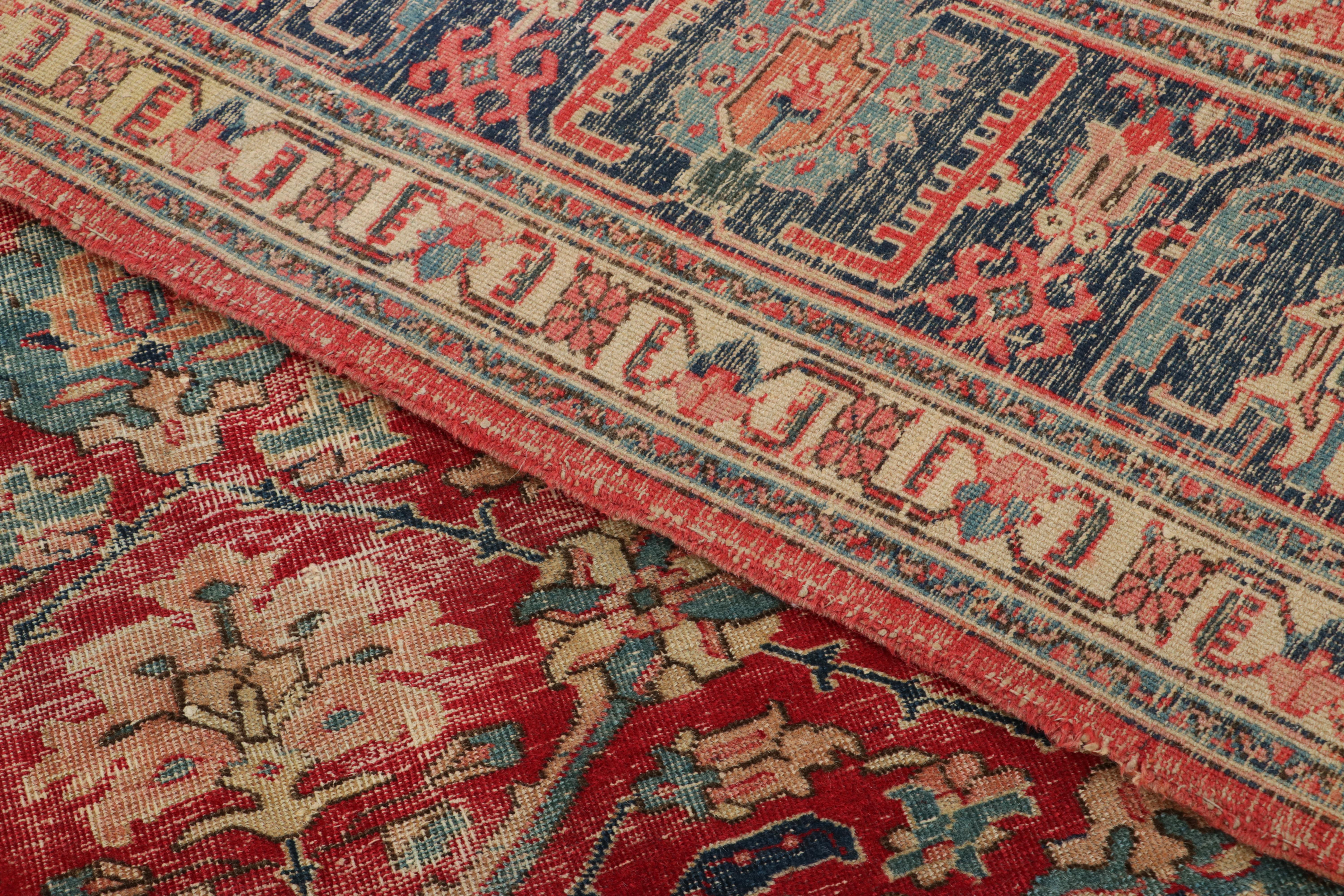 Inizio XX secolo Tappeto persiano antico Heriz, rosso con fiori stravaganti - Rug & Kilim in vendita