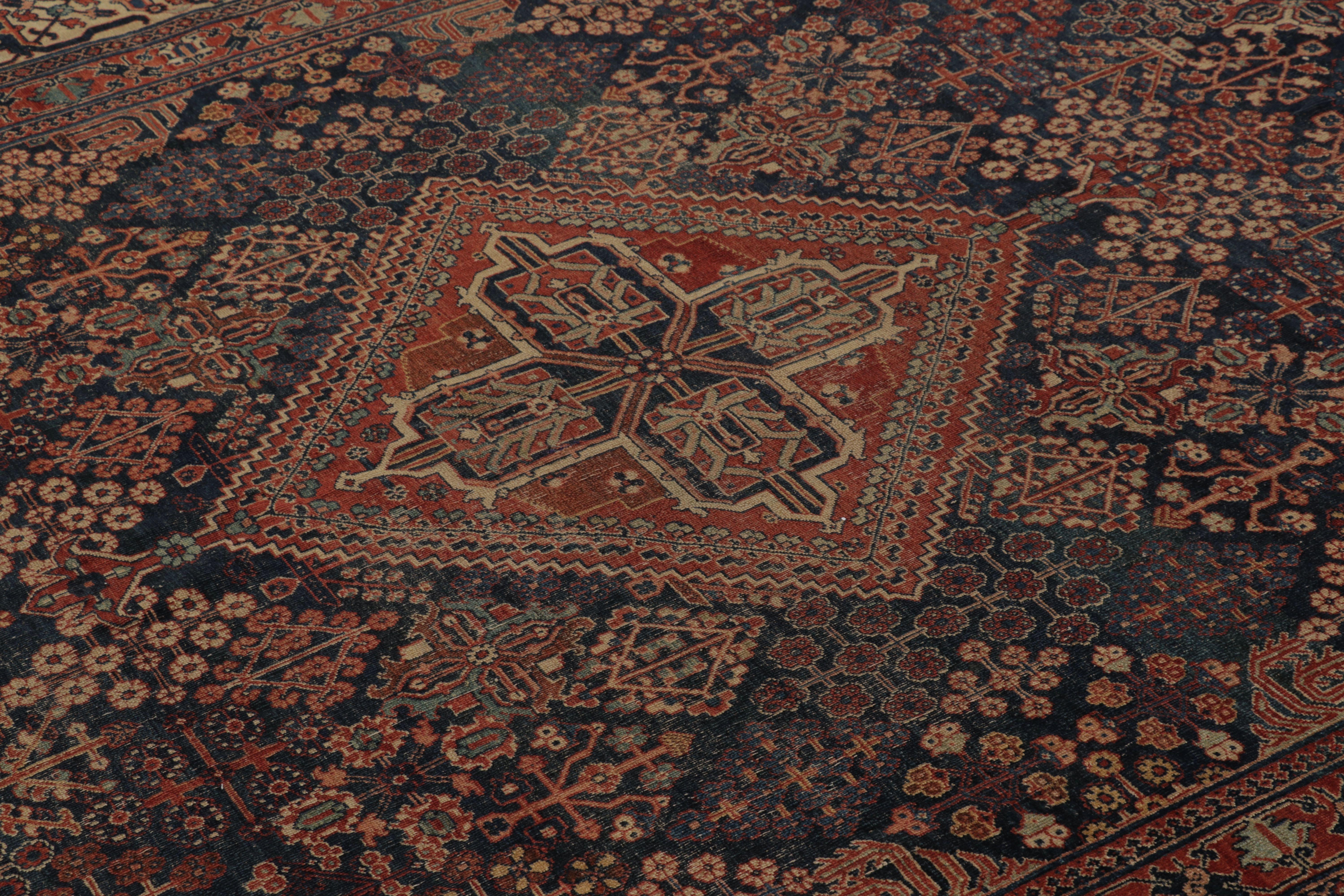 Antiker Heriz-Perserteppich, traditionelles Medaillon-Design - Rug & Kilim (Persisch) im Angebot