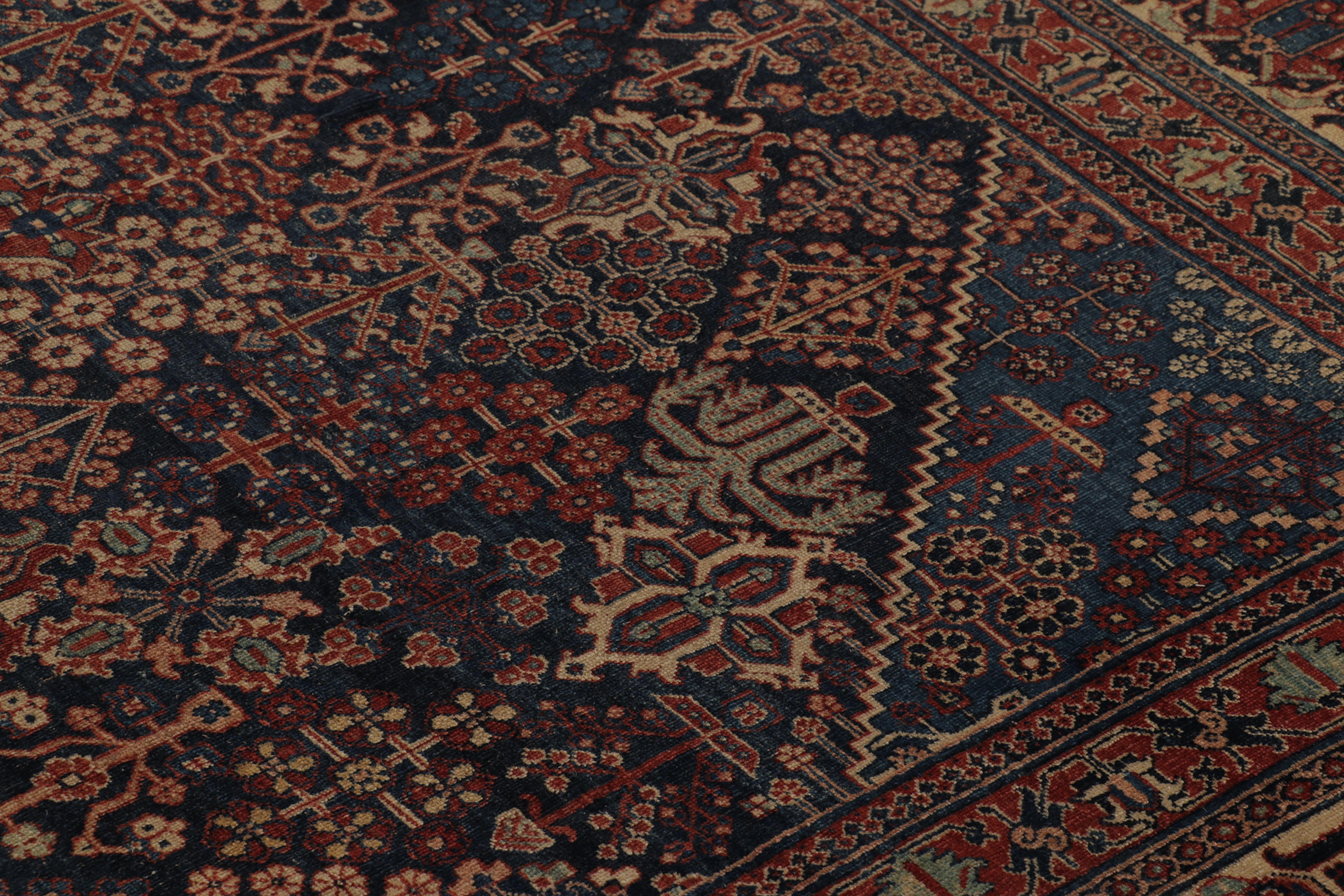 Antiker Heriz-Perserteppich, traditionelles Medaillon-Design - Rug & Kilim im Zustand „Gut“ im Angebot in Long Island City, NY