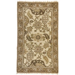 Tapis indien Agra ancien vieilli avec style Shaker rustique moderne