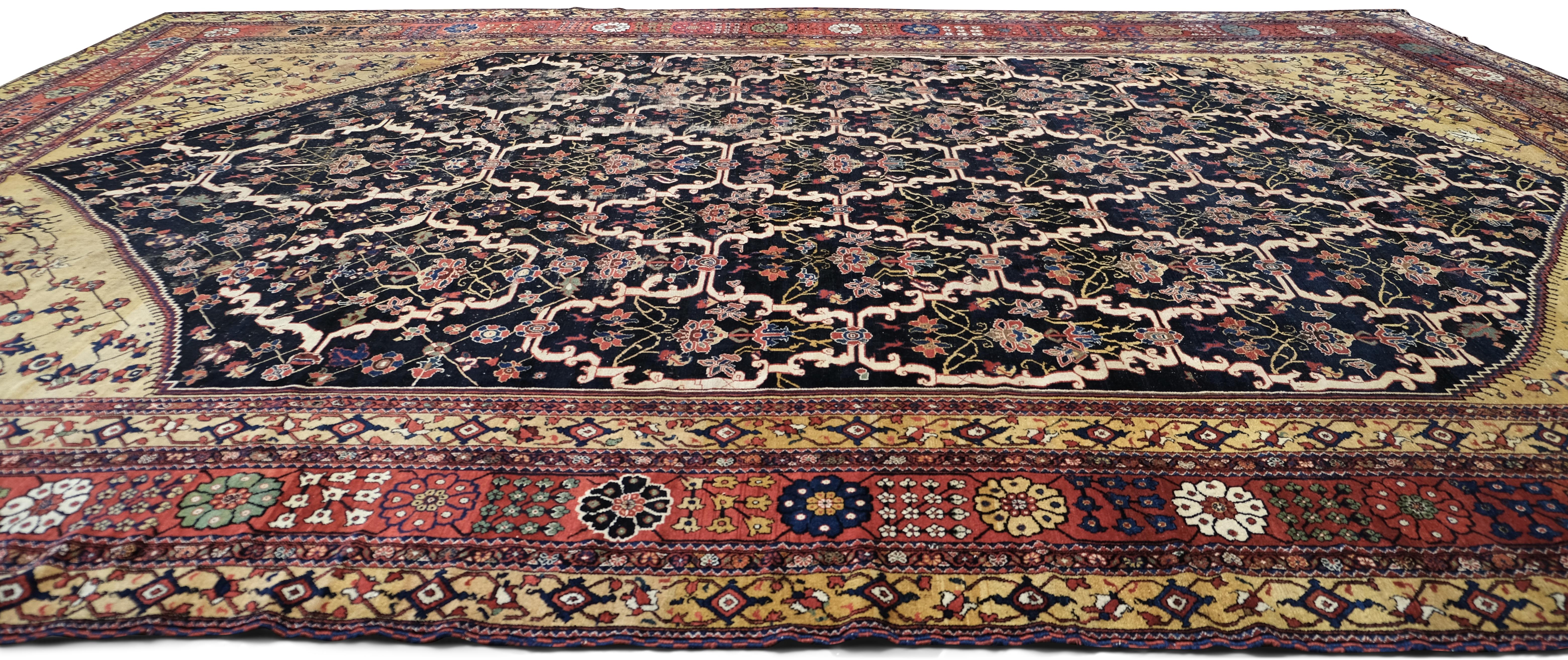 Gebeizte antike persische Sarouk Farahan Wolle  14'x19'8'' (Handgeknüpft) im Angebot