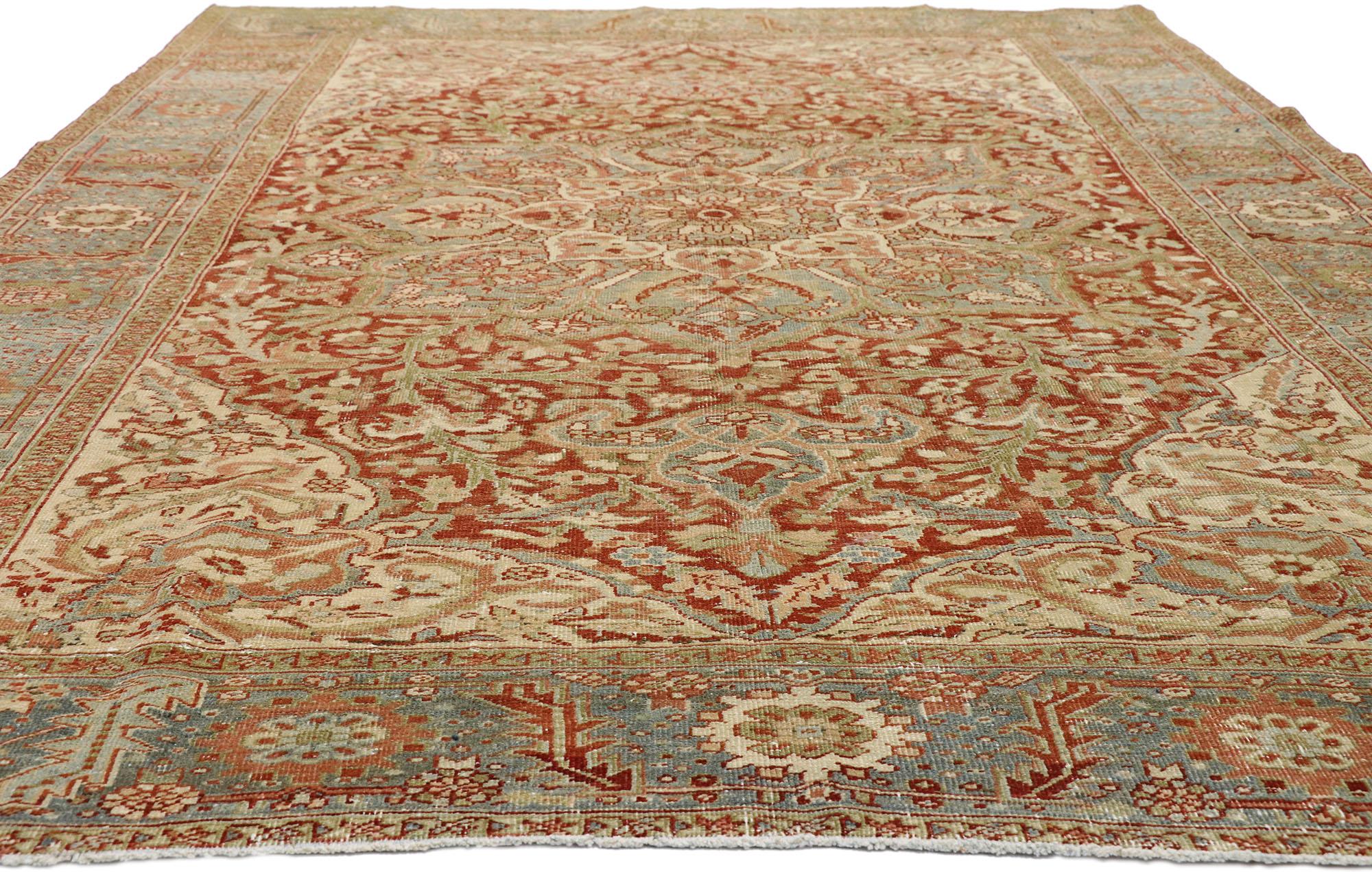 Antik-persischer Heriz-Design-Teppich mit rustikalem Handwerker-Cottage-Stil (Heriz Serapi) im Angebot