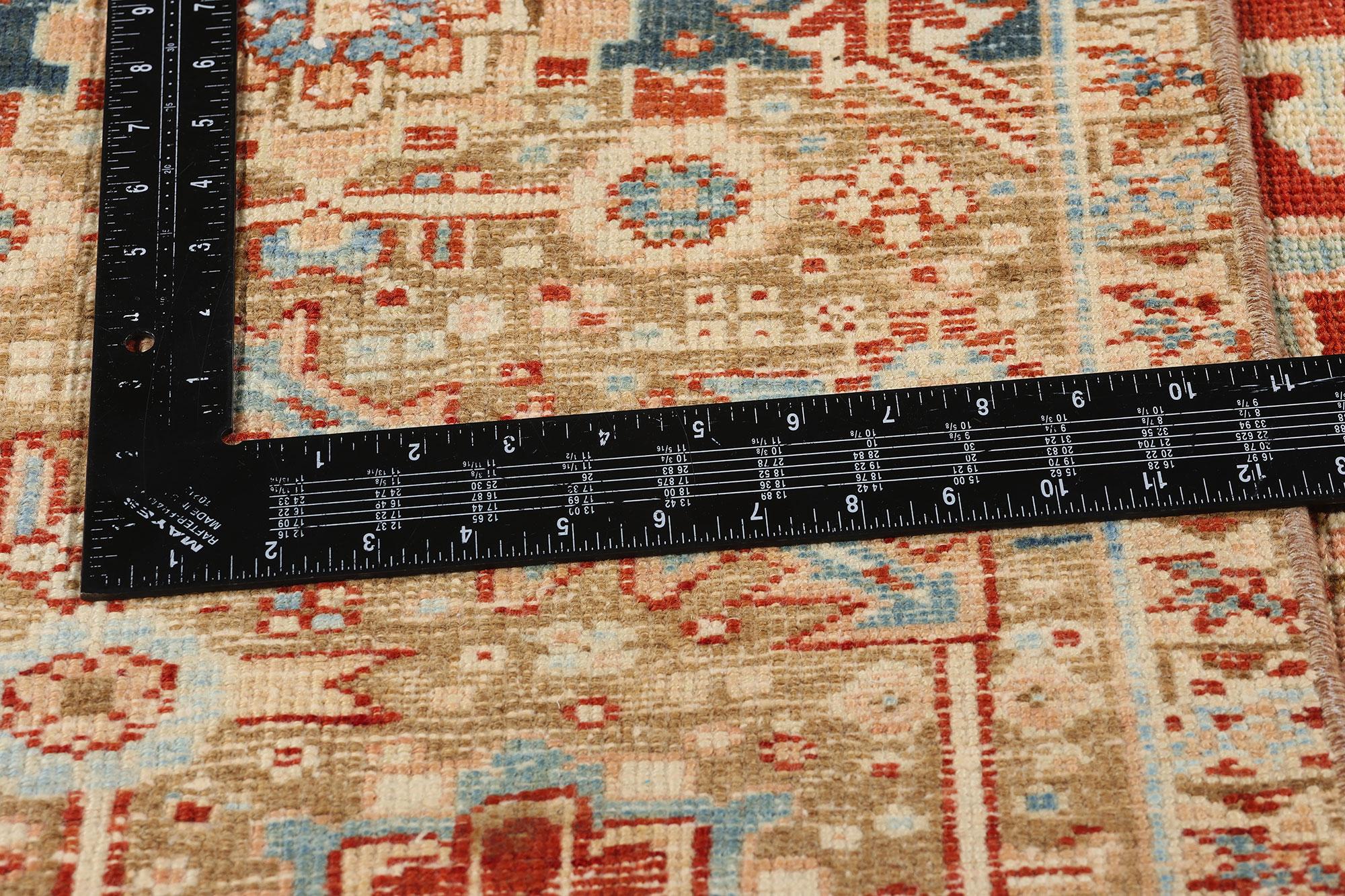 20ième siècle Tapis persan ancien Heriz de style traditionnel en vente