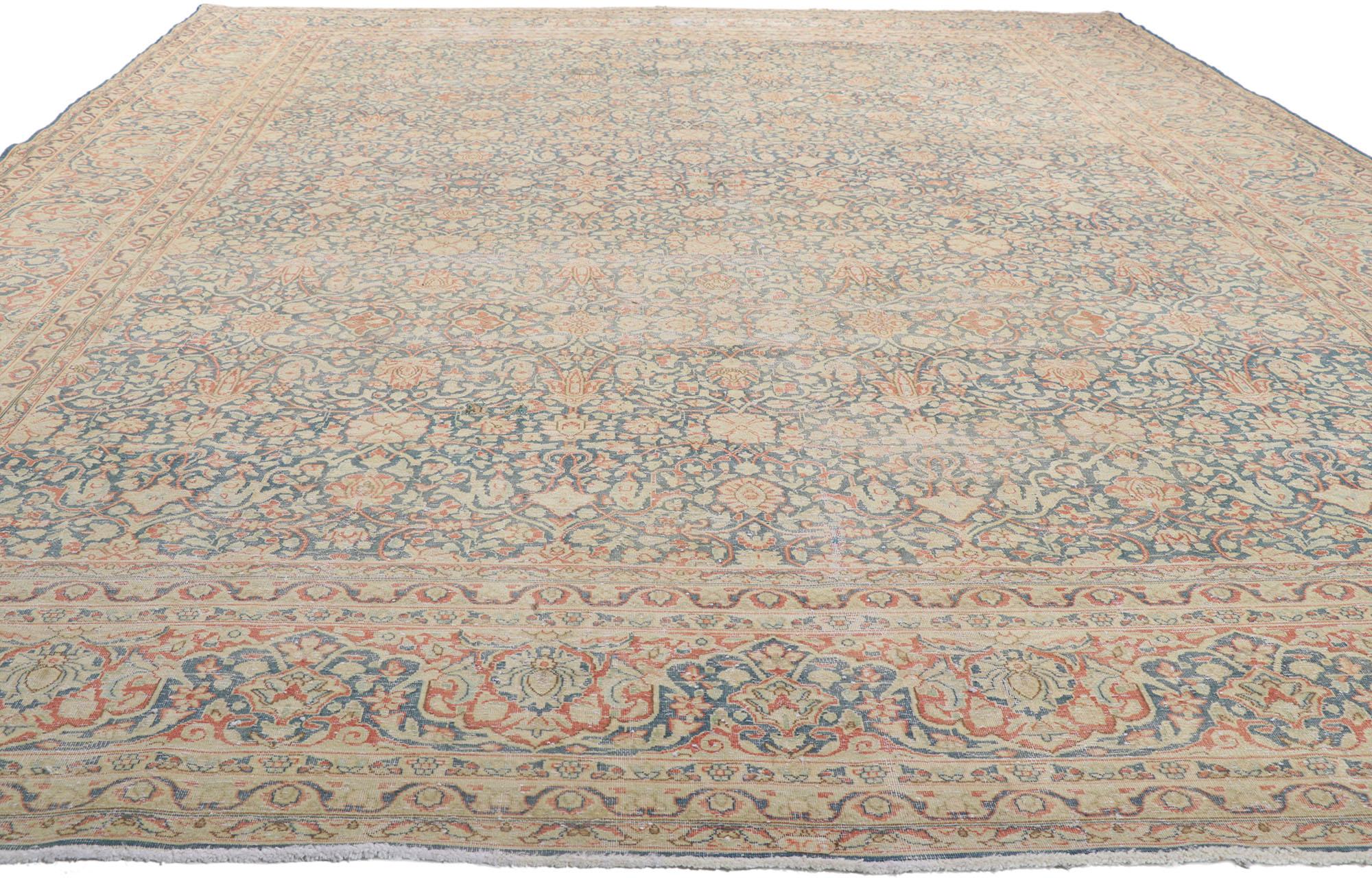Antiker persischer Kerman-Teppich im Used-Look (Kirman) im Angebot