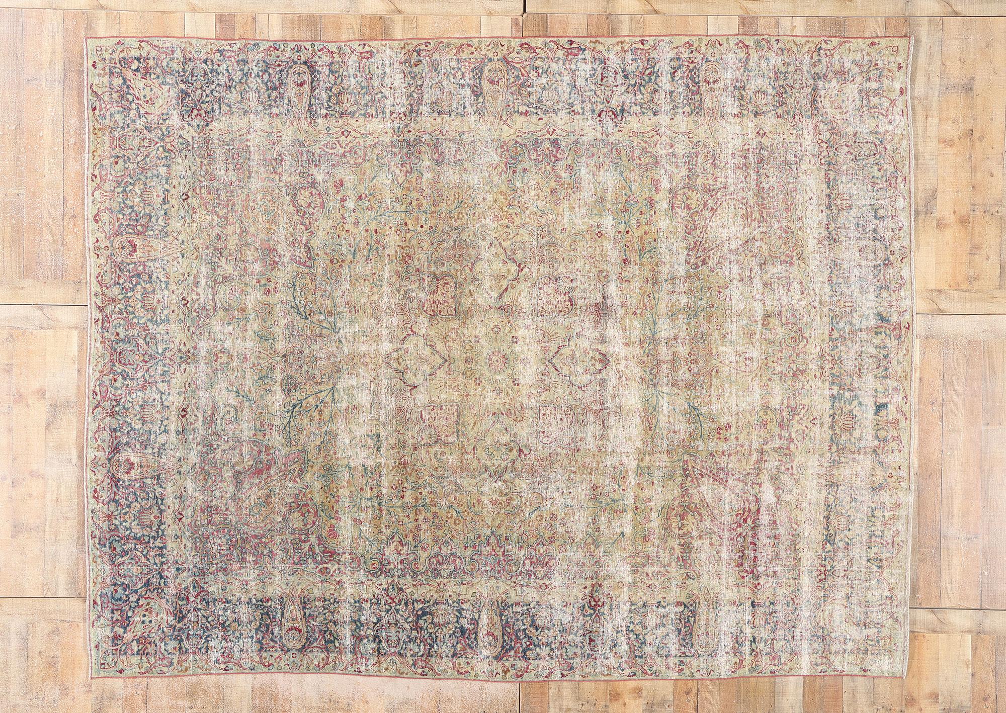 Late 19th Century Distressed Persian Kerman Rug with Traditional Style For Sale 3