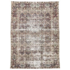 Antiker persischer Kerman-Teppich im Vintage-Stil im Distressed-Stil mit rustikalem Renaissance-Stil