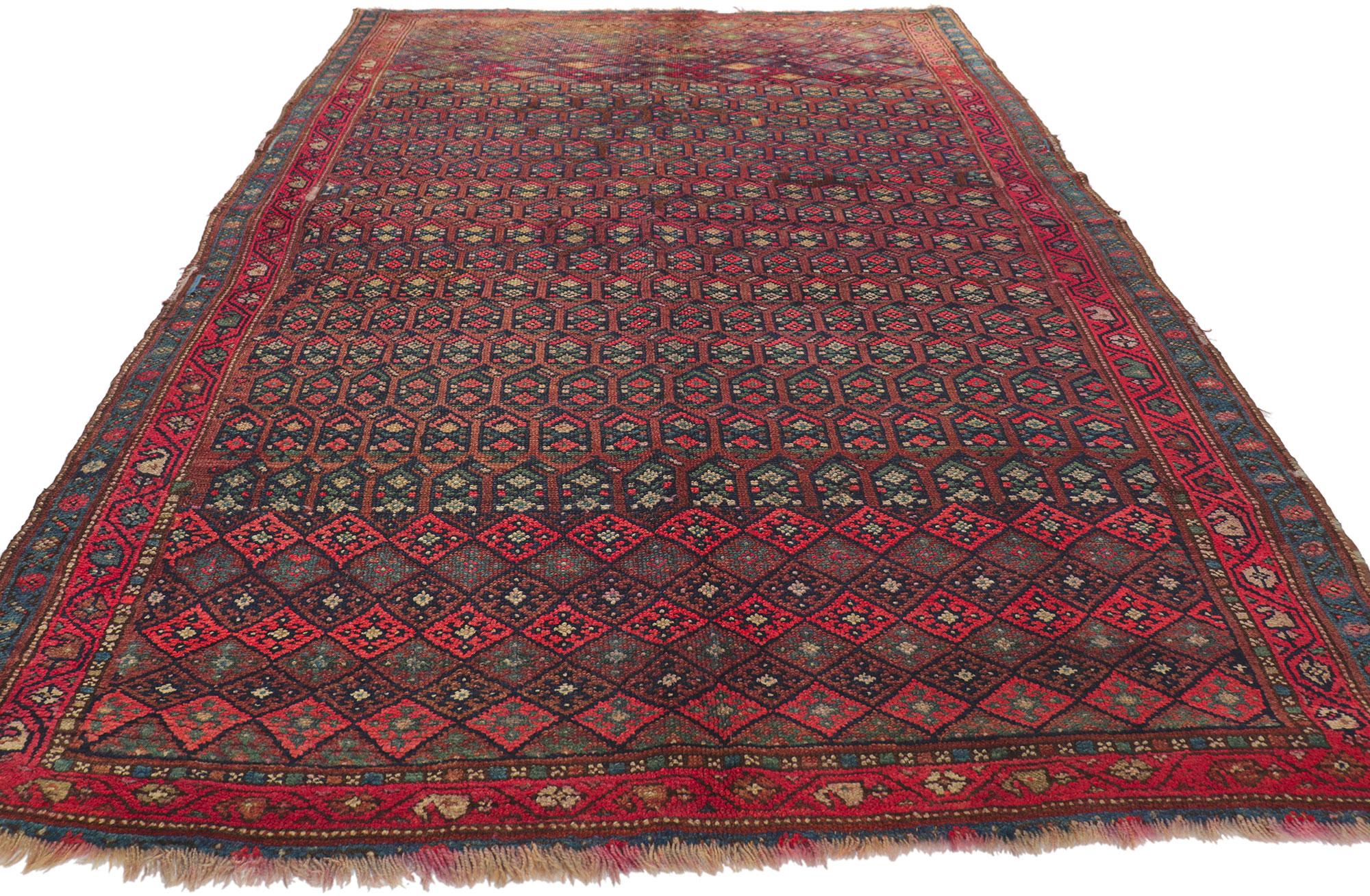 Rustique Tapis persan ancien vieilli du Kurde avec style Lodge d'Adirondack en vente