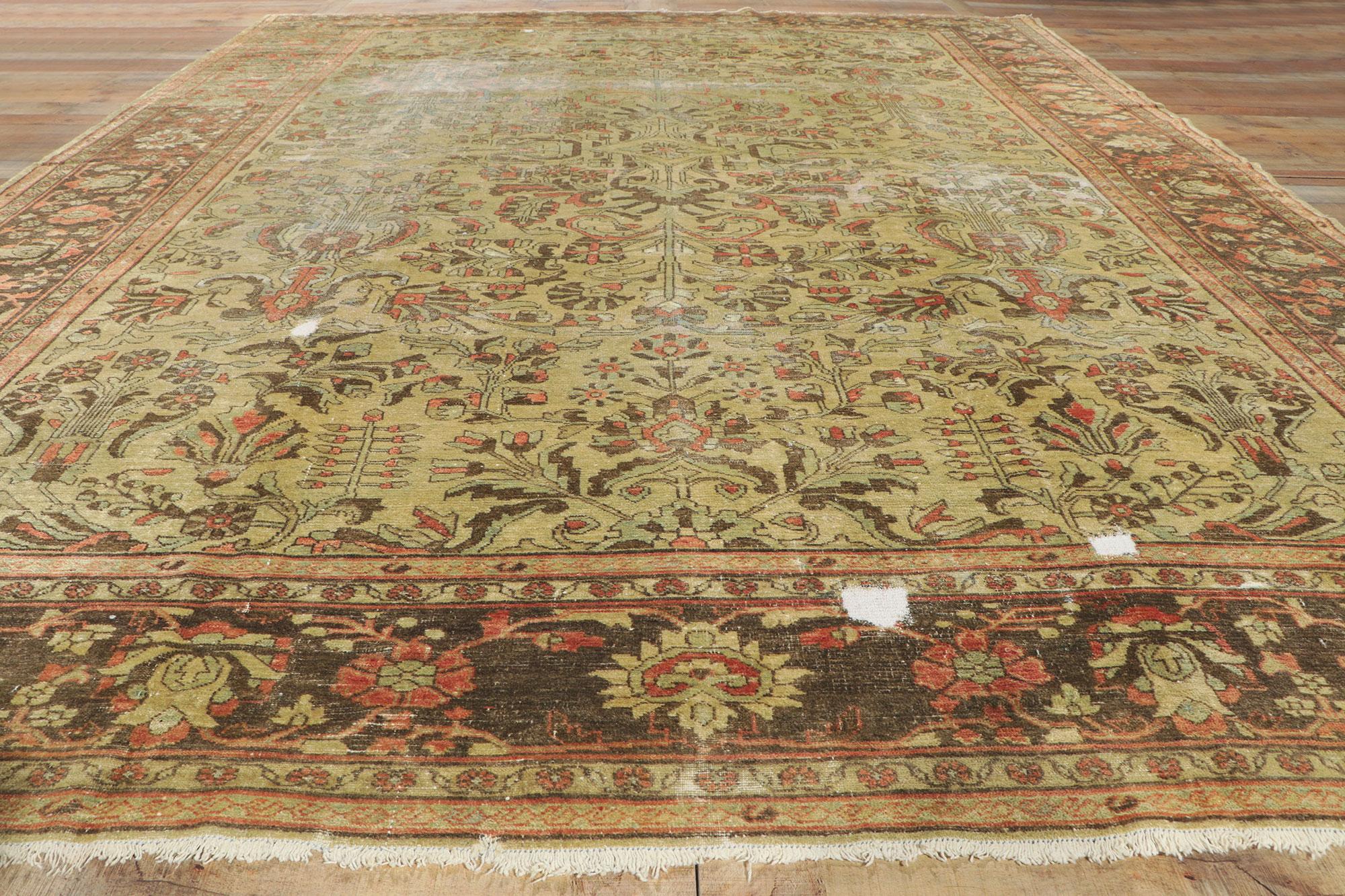 Late 19th Century Distressed Antique Persian Lilihan Carpet Traditional Style For Sale 2