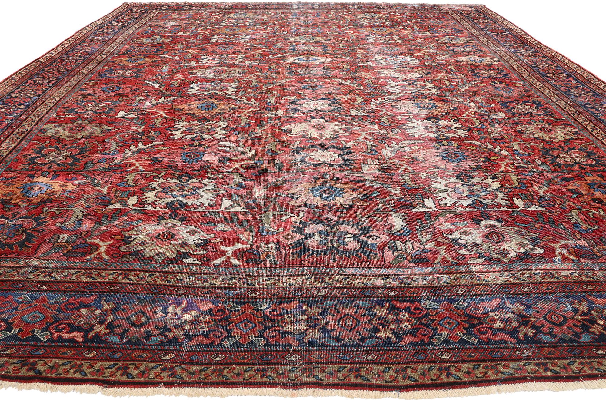 Antik-Persischer Mahal-Teppich im Used-Look (Rustikal) im Angebot