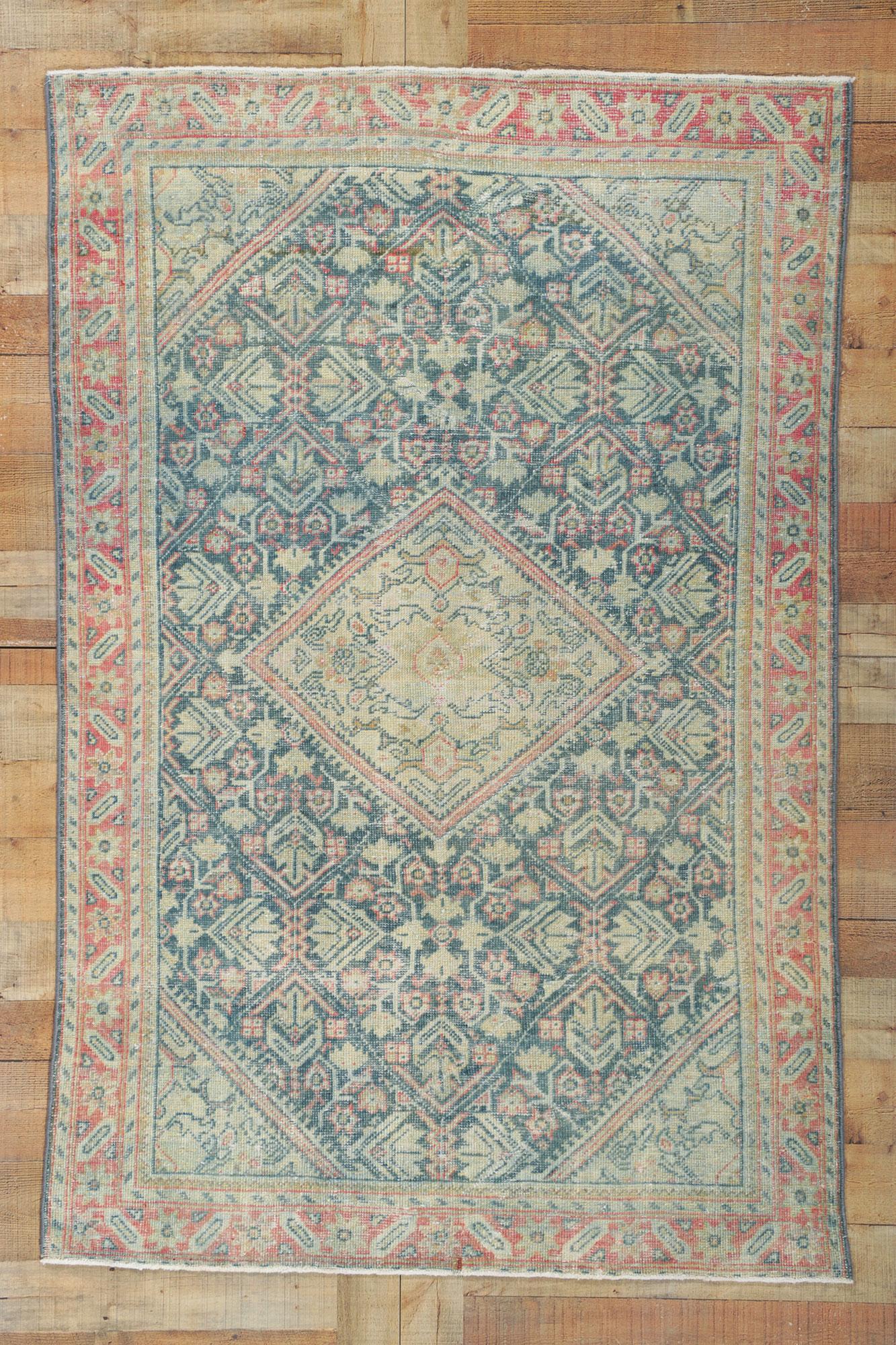 Distressed Antique Persian Mahal Rug In Distressed Condition For Sale In Dallas, TX