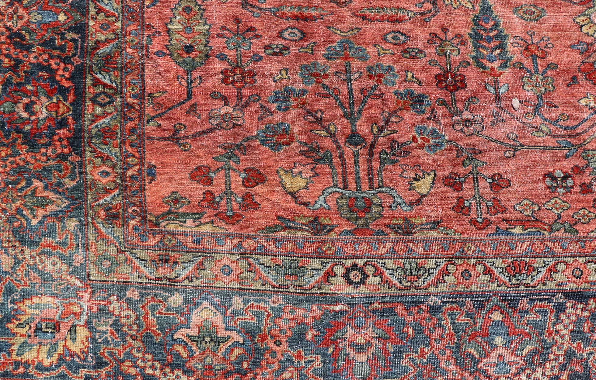 Antiker persischer Mahal-Teppich im Used-Look im Used-Look mit Blumenmuster 14'10 x 20'4 (20. Jahrhundert) im Angebot