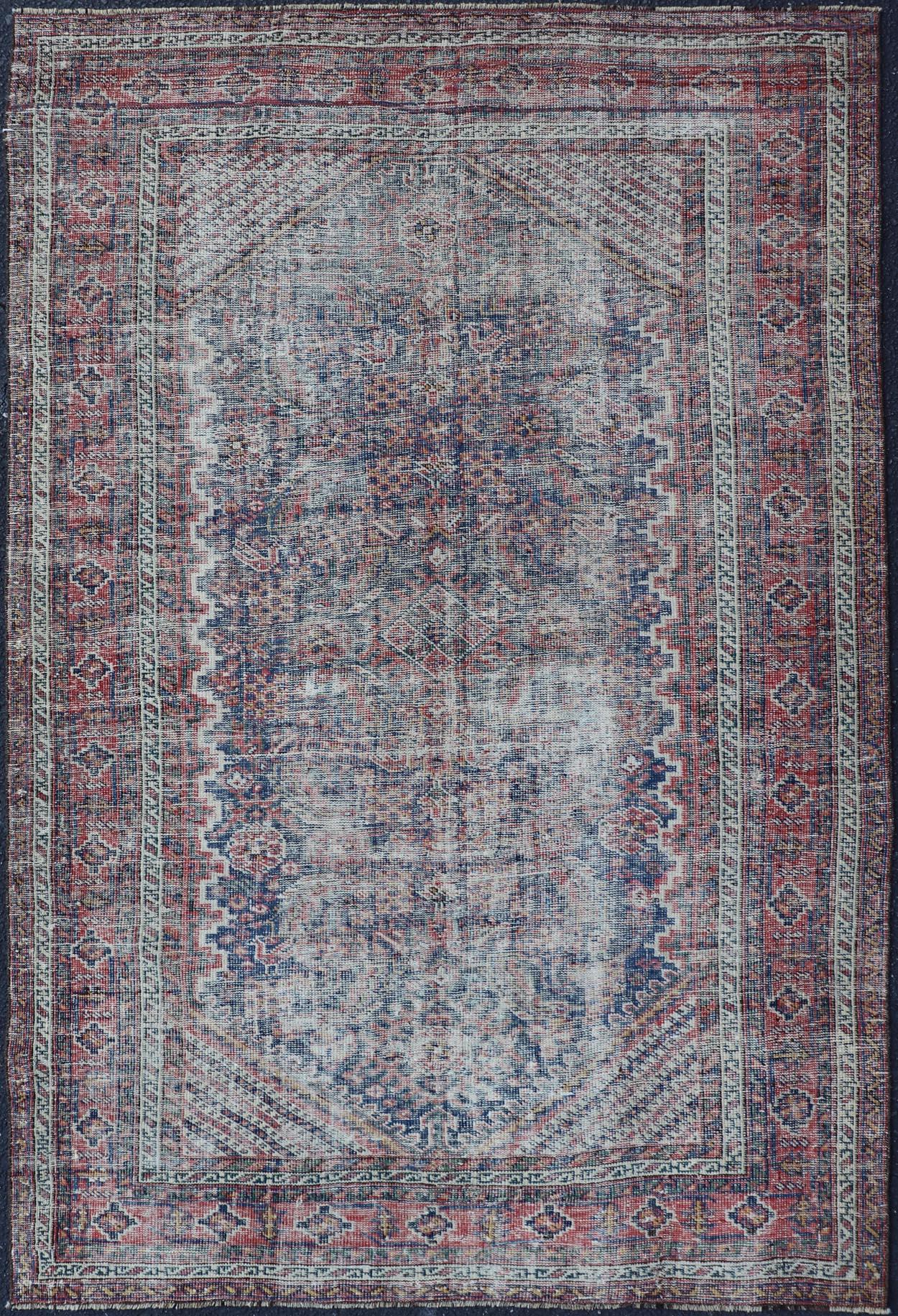 Tapis persan Mahal ancien vieilli avec motifs partout délavés 4'0" X6'1"