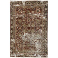 Antiker persischer Mahal-Teppich im traditionellen englischen rustikalen Stil, im Used-Stil 