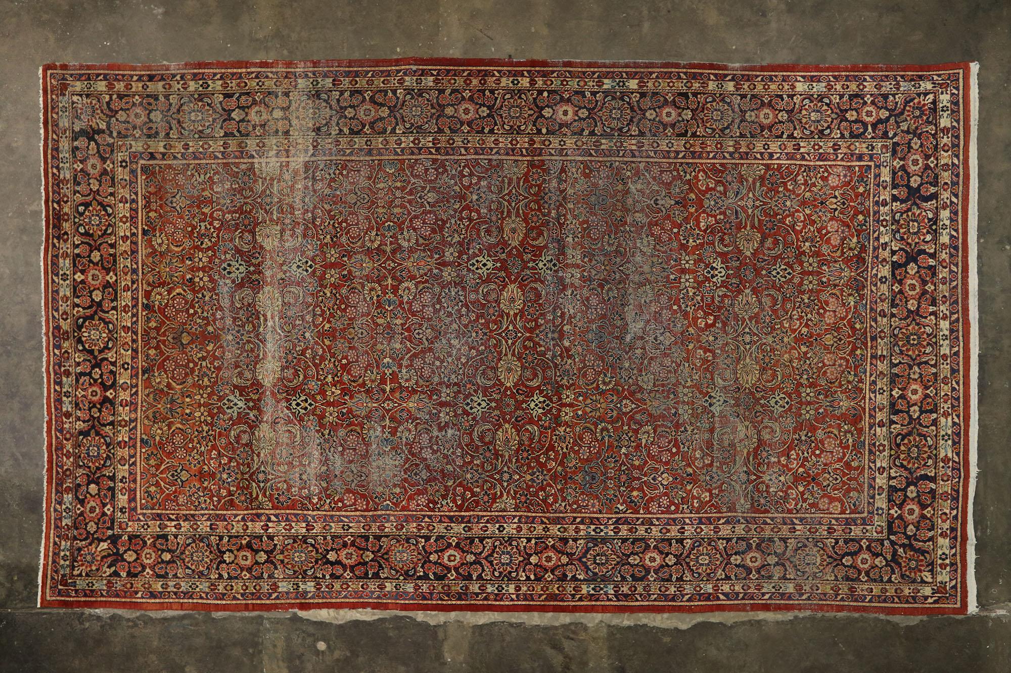 Distressed Antique Persian Mahal Rug with Modern Rustic English Style For Sale 3