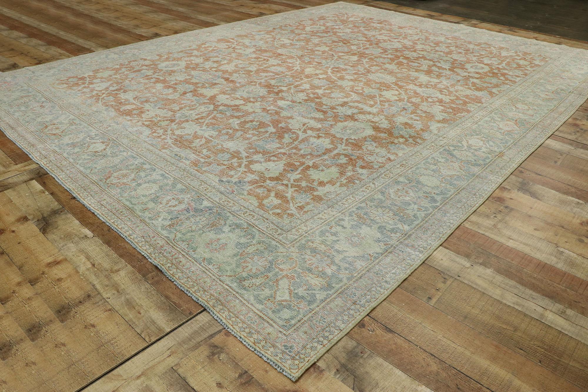 20th Century Distressed Antique Persian Mahal Rug with Relaxed Southern Living Style For Sale