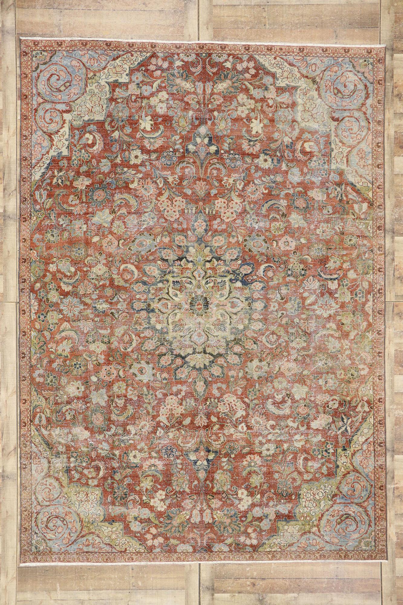 Distressed Antique Persian Mahal Rug with Rustic Style For Sale 1