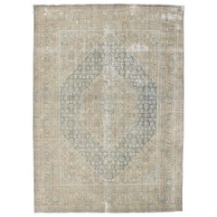 Antiker persischer Mahi-Tabriz-Teppich im modernen, rustikalen Stil, im Used-Stil