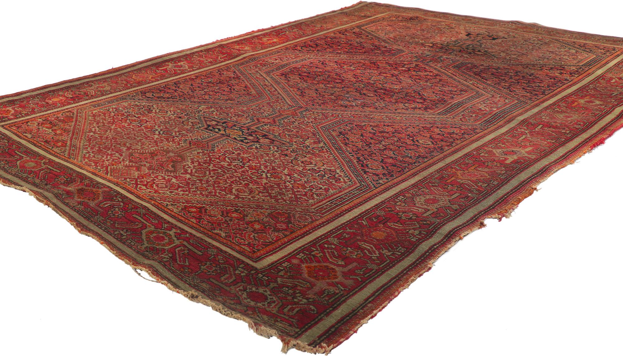 73287 Alfombra Persa Malayer Antigua Desgastada, 04'07 x 06'07. Originarias de la región occidental iraní de Malayer, las alfombras persas Malayer son famosas por su meticulosa artesanía y su intrincado arte. Presentan elaborados diseños formados