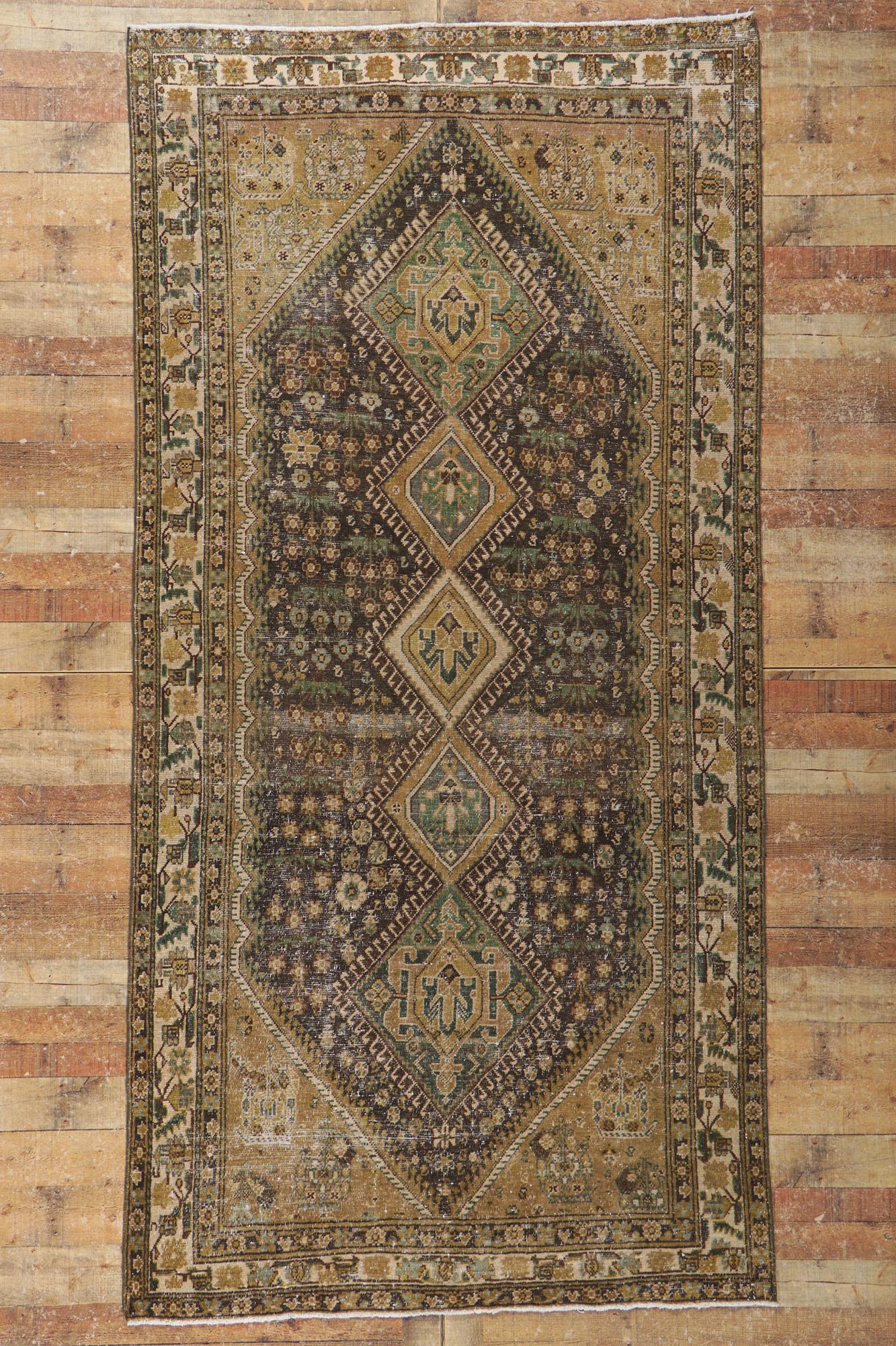 Antiker persischer Malayer-Galerie-Teppich im Used-Look (Wolle) im Angebot
