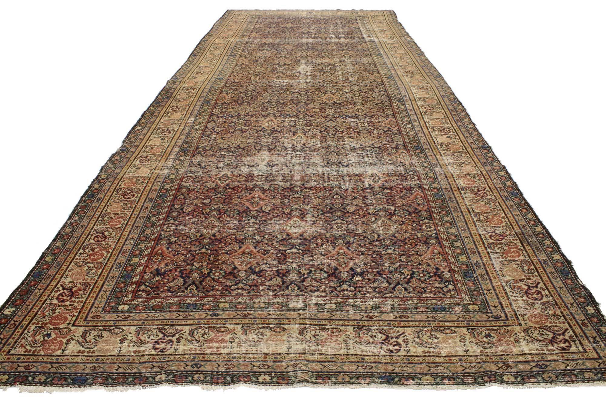 Perse Tapis persan Malayer Gallery d'antiquités vieilli, tapis de salon long en vente