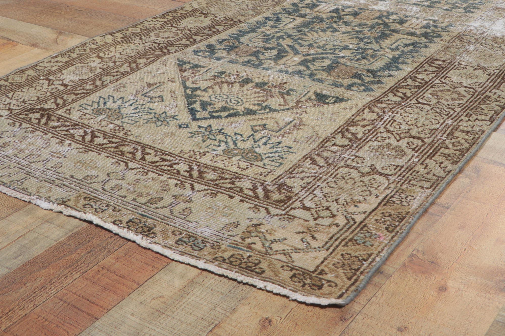 Laine Tapis de couloir de couloir persan Malayer ancien vieilli avec motif Herati en vente