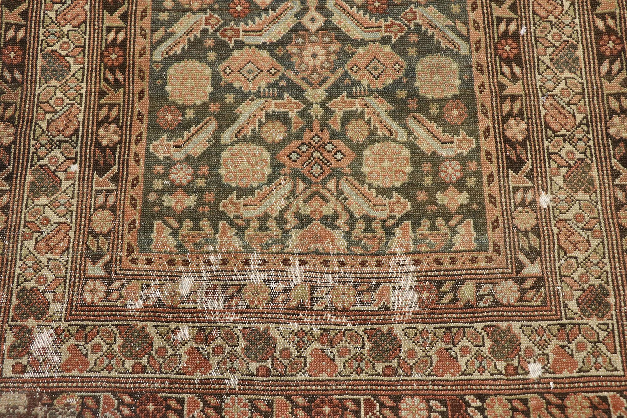 Noué à la main Tapis de couloir persan Malayer ancien et vieilli de style industriel moderne et rustique en vente