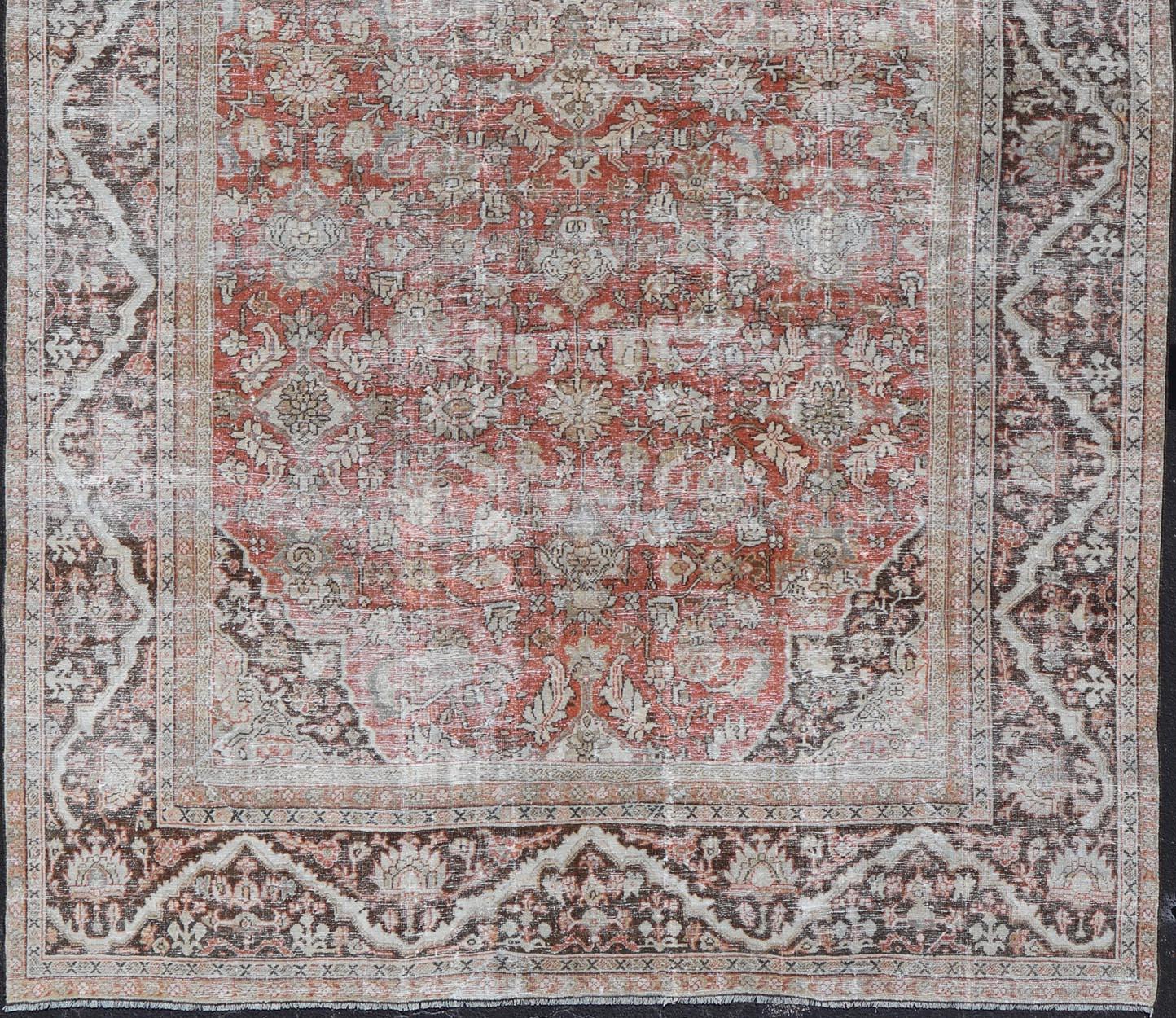 Distressed Antique Persian Sultanabad Rug in Wool with Floral Design For Sale 6