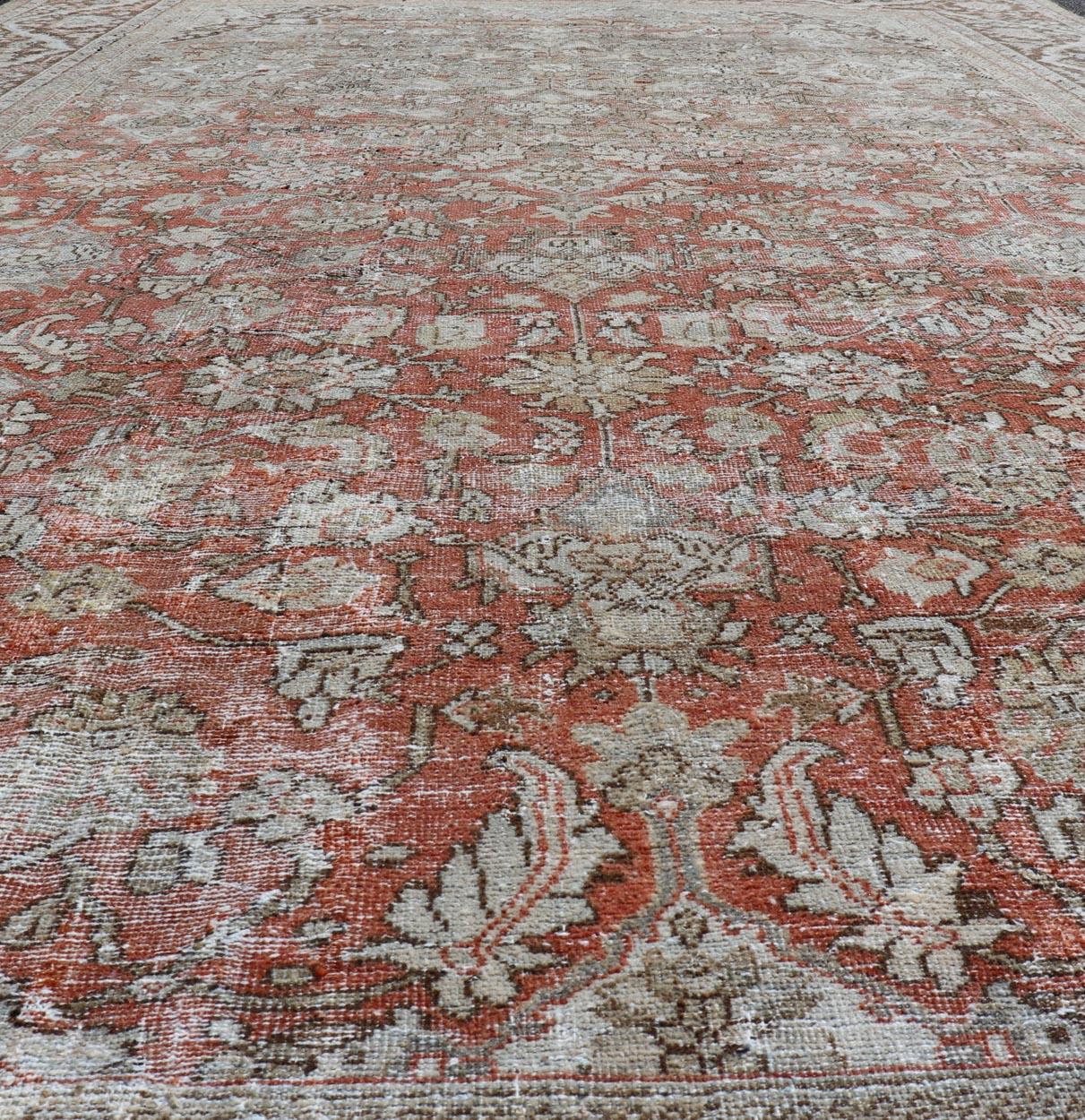 Distressed Antique Persian Sultanabad Rug in Wool with Floral Design For Sale 8