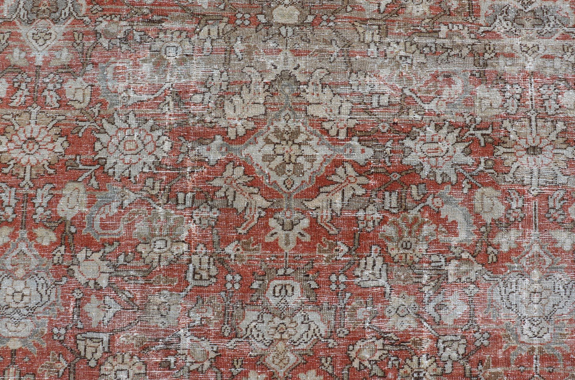 Distressed Antique Persian Sultanabad Rug in Wool with Floral Design For Sale 9