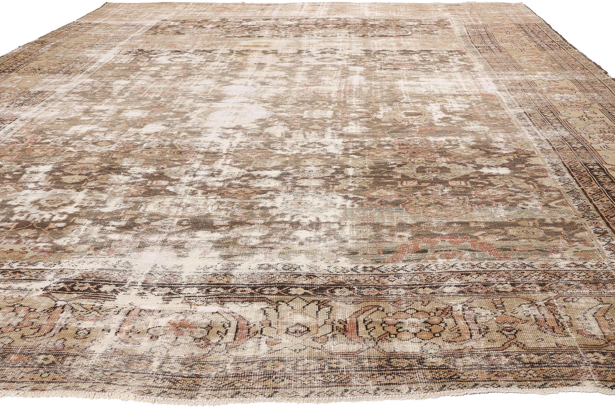 Antiker persischer Sultanabad-Teppich im Stil des späten 19. Jahrhunderts im Used-Look mit modernem Stil (Persisch) im Angebot