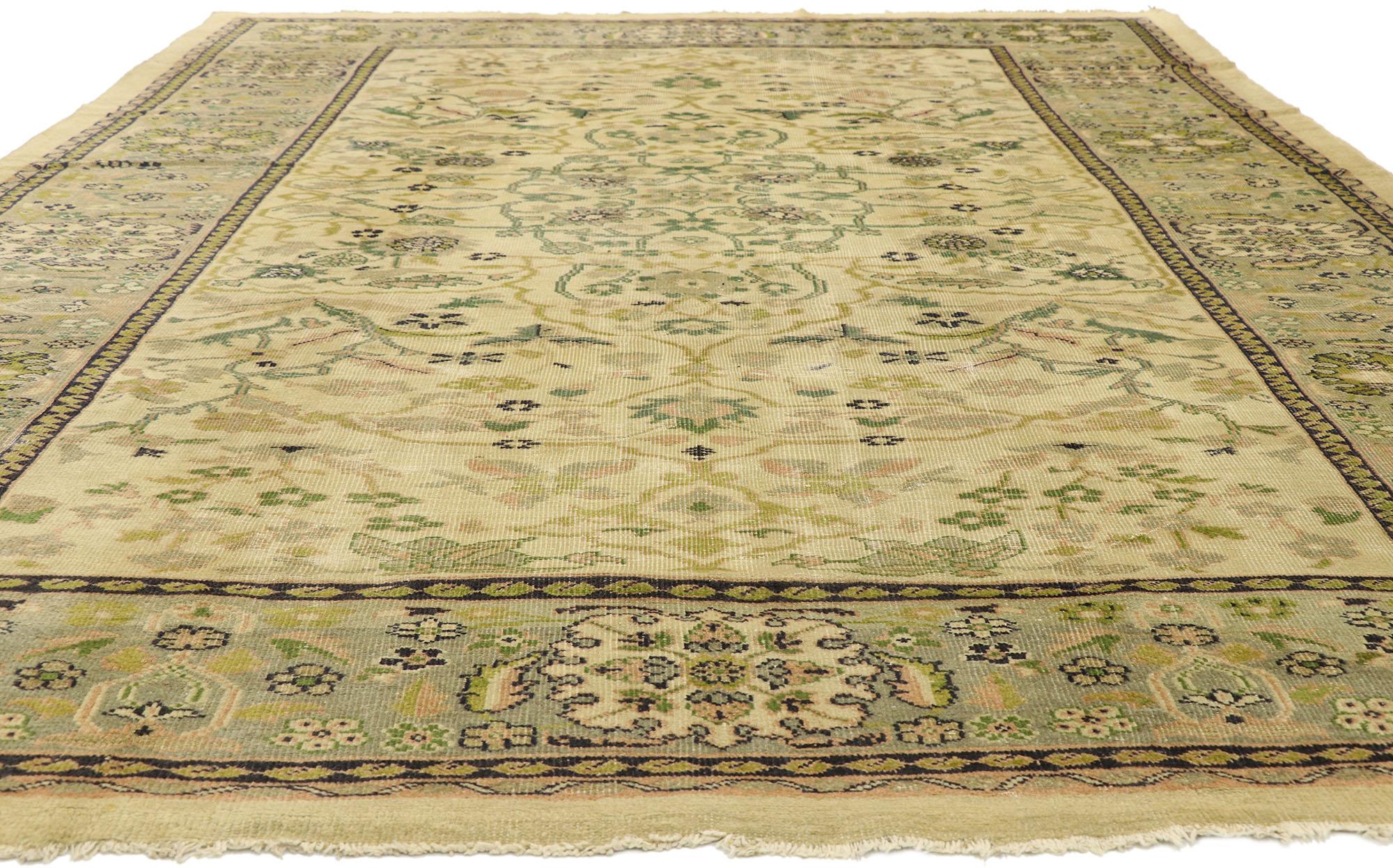 Spanish Colonial Late 19th Century Antique Persian Sultanabad Carpet with Traditional Style For Sale