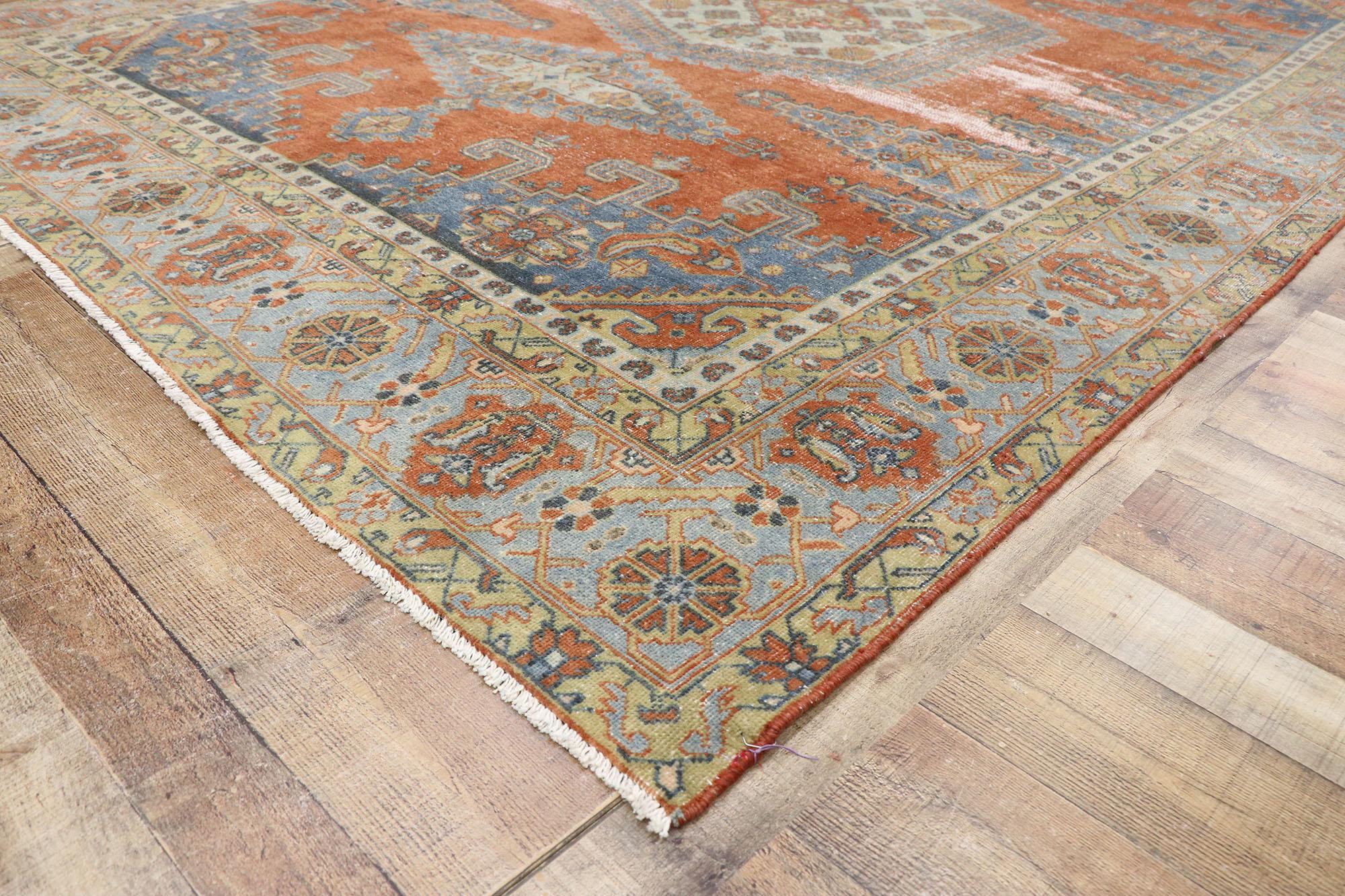 20th Century Distressed Antique Persian Viss Rug with Relaxed Federal Style For Sale