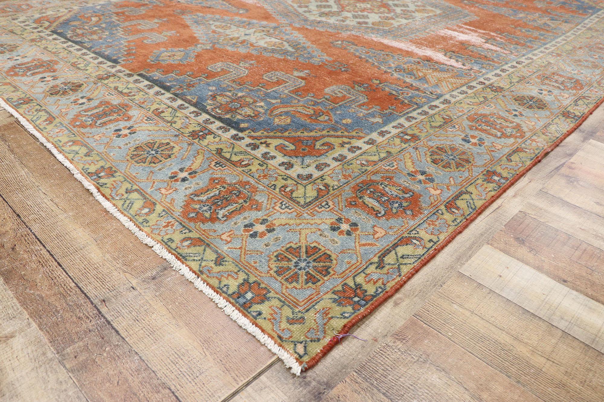 Tappeto tribale persiano Viss invecchiato del 1900 con stile moderno in vendita 4