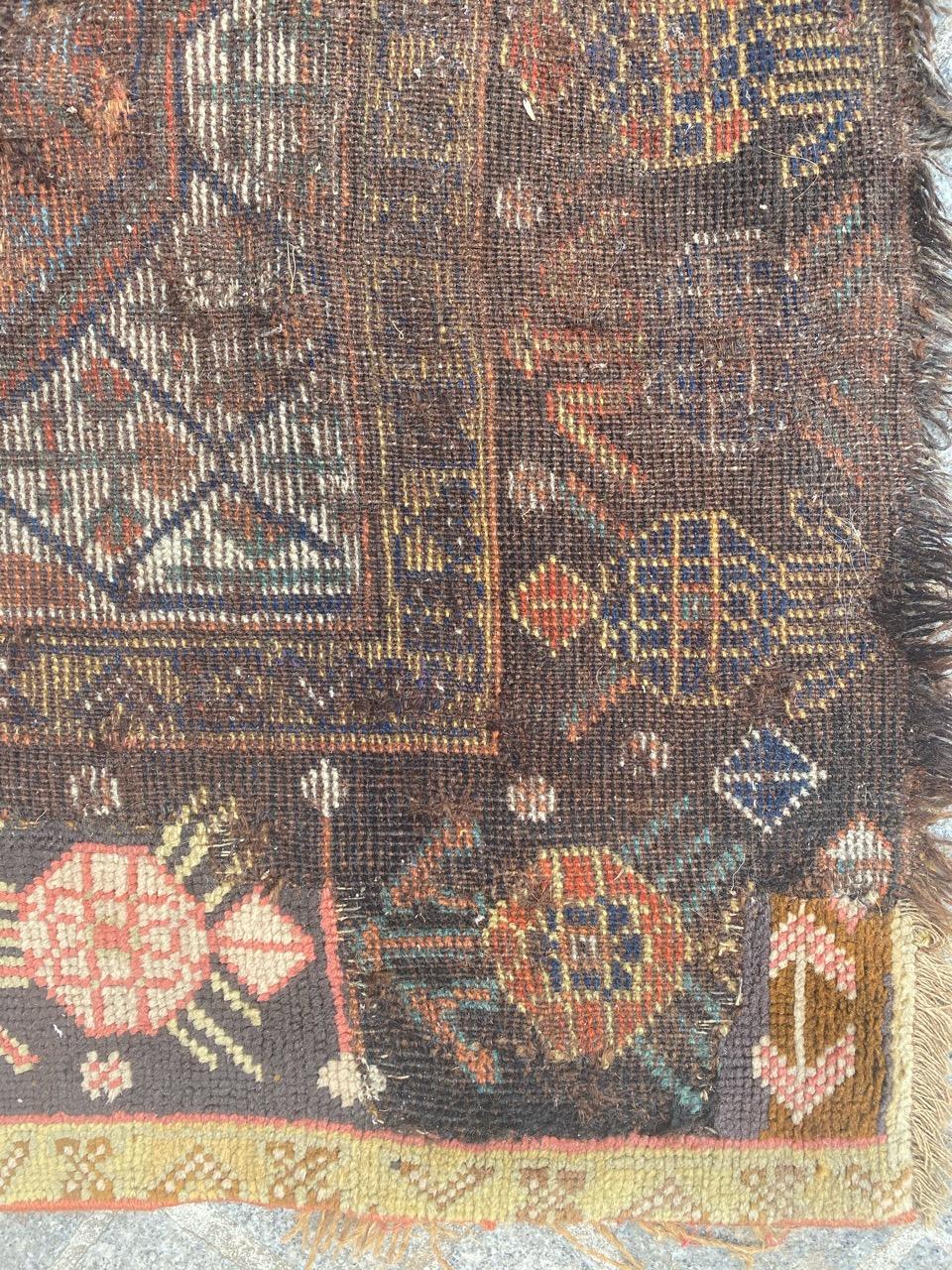 Bobyrug’s Distressed Antique Shiraz Rug For Sale 5