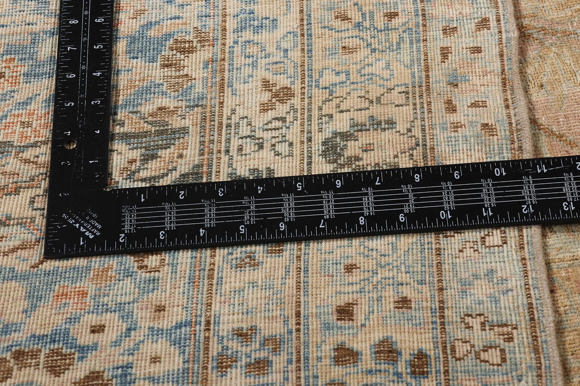 Late 19th Century Antique Persian Khorassan Rug with Traditional Style For Sale 1